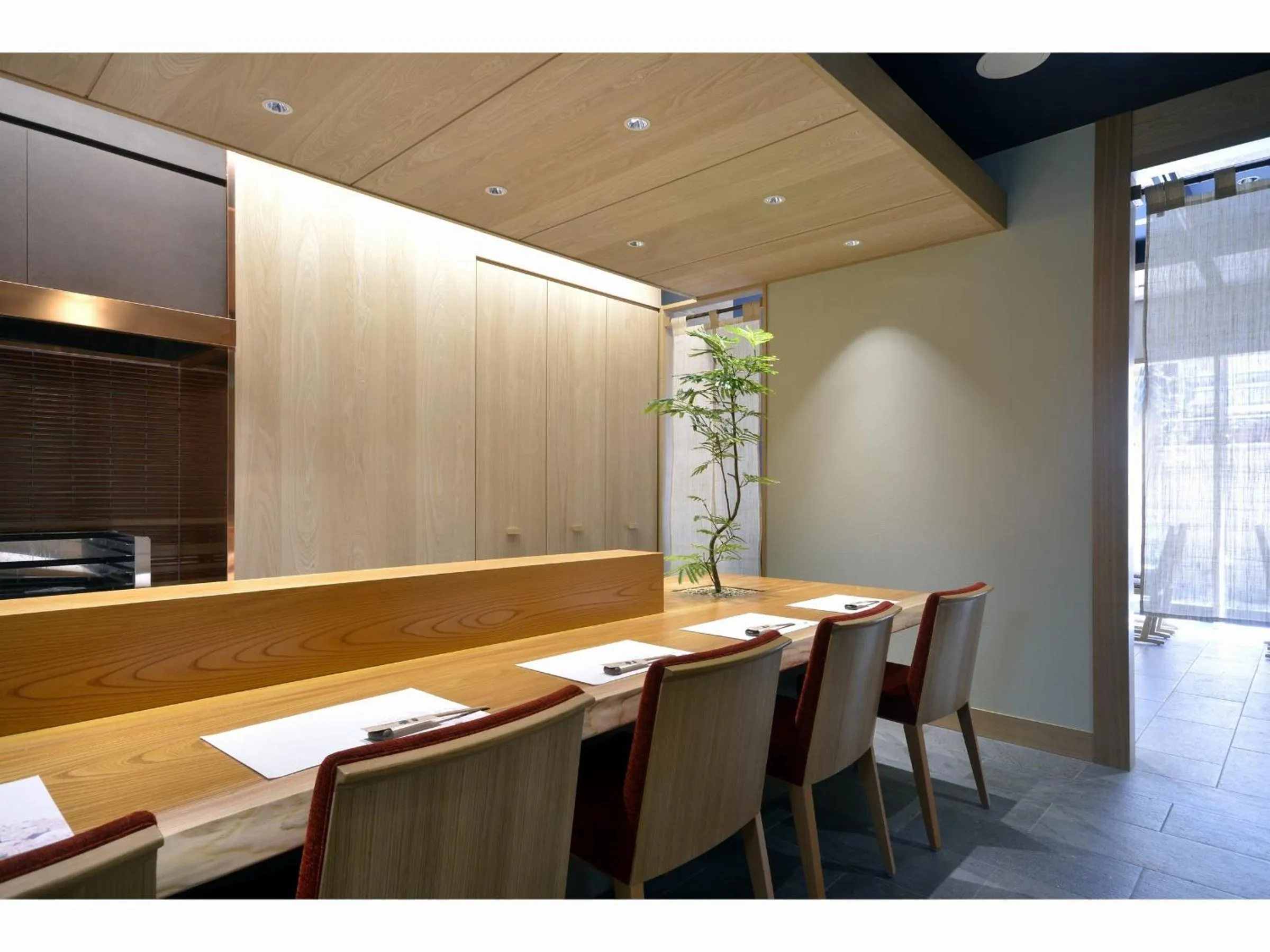 Restaurant/places to eat in Hotel Rose Garden Shinjuku