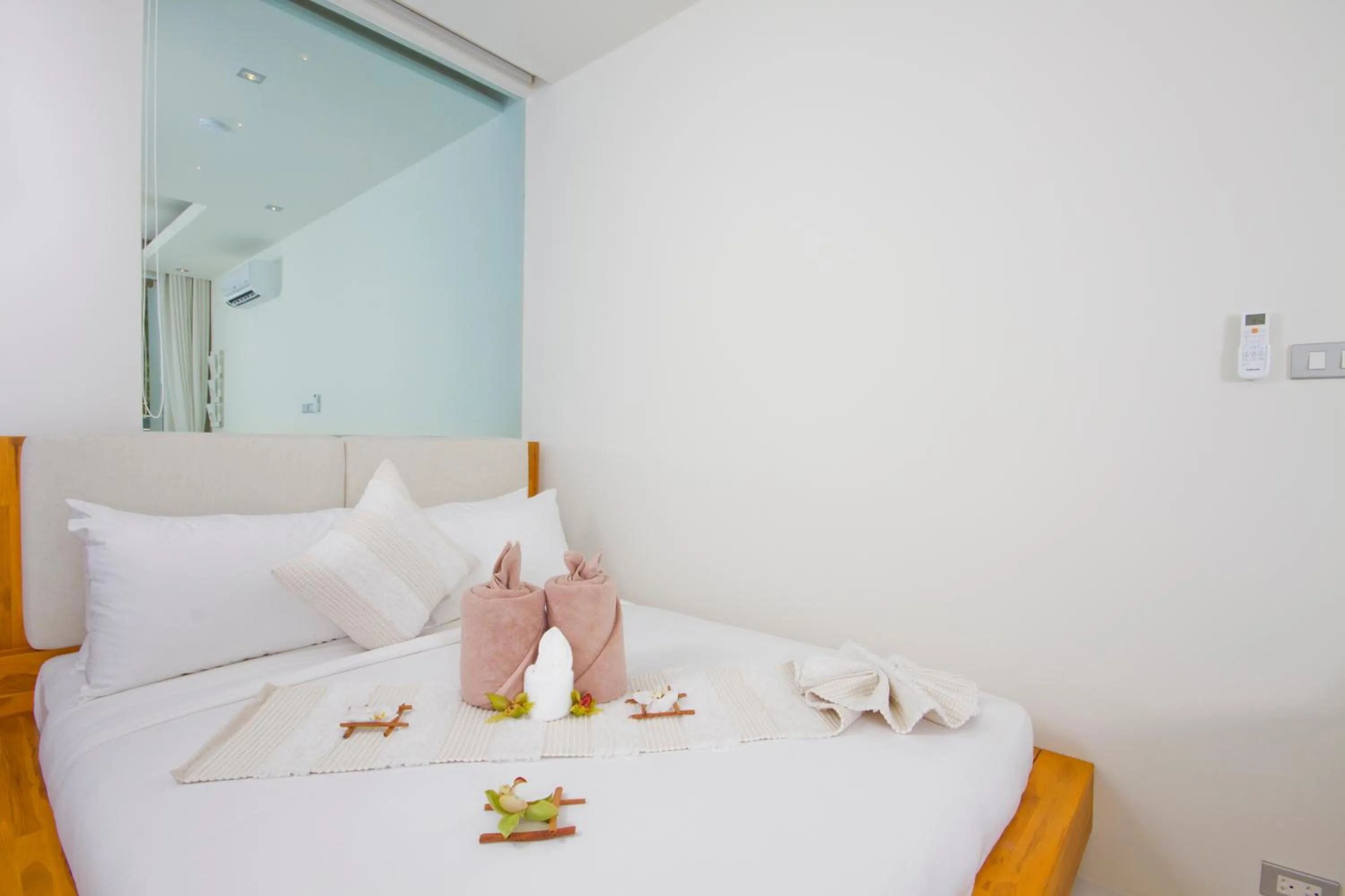 Bed in Chi Samui Resort