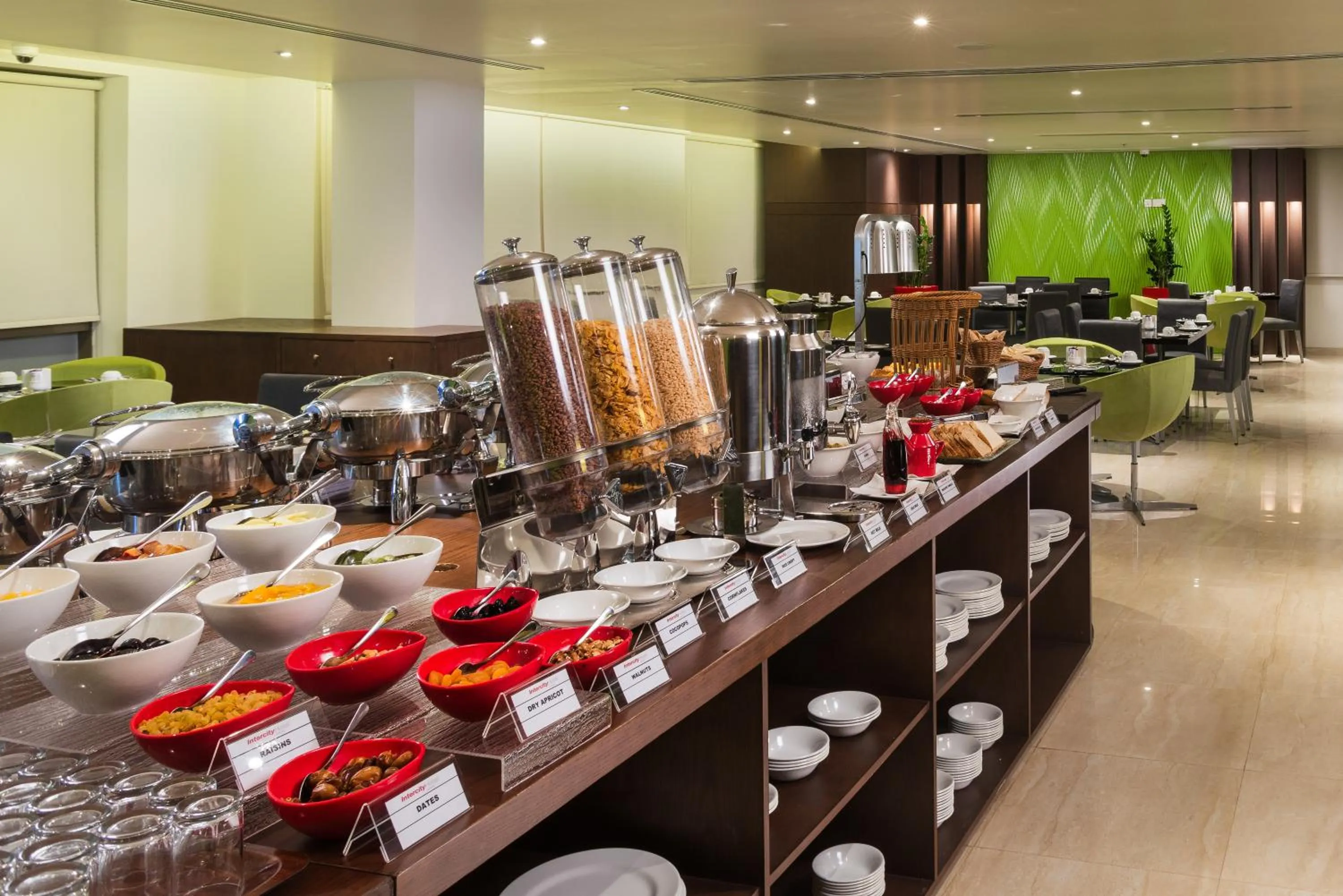 Buffet breakfast in IntercityHotel Salalah