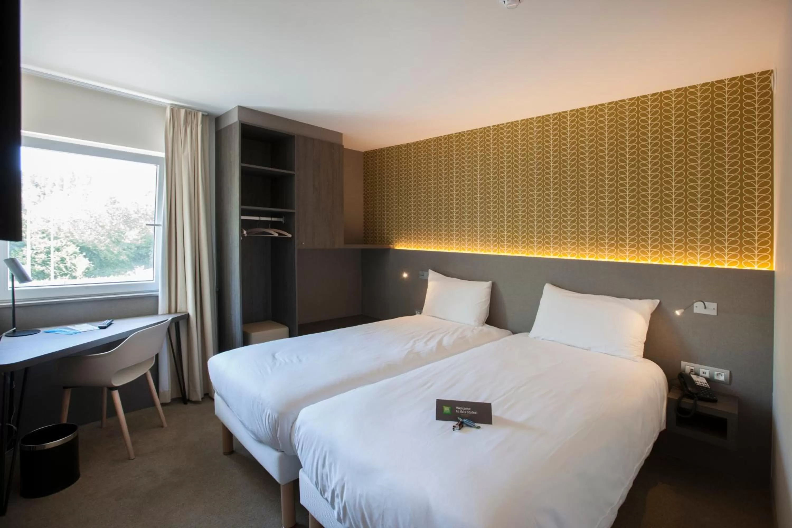 Bed in ibis Styles Kortrijk Expo