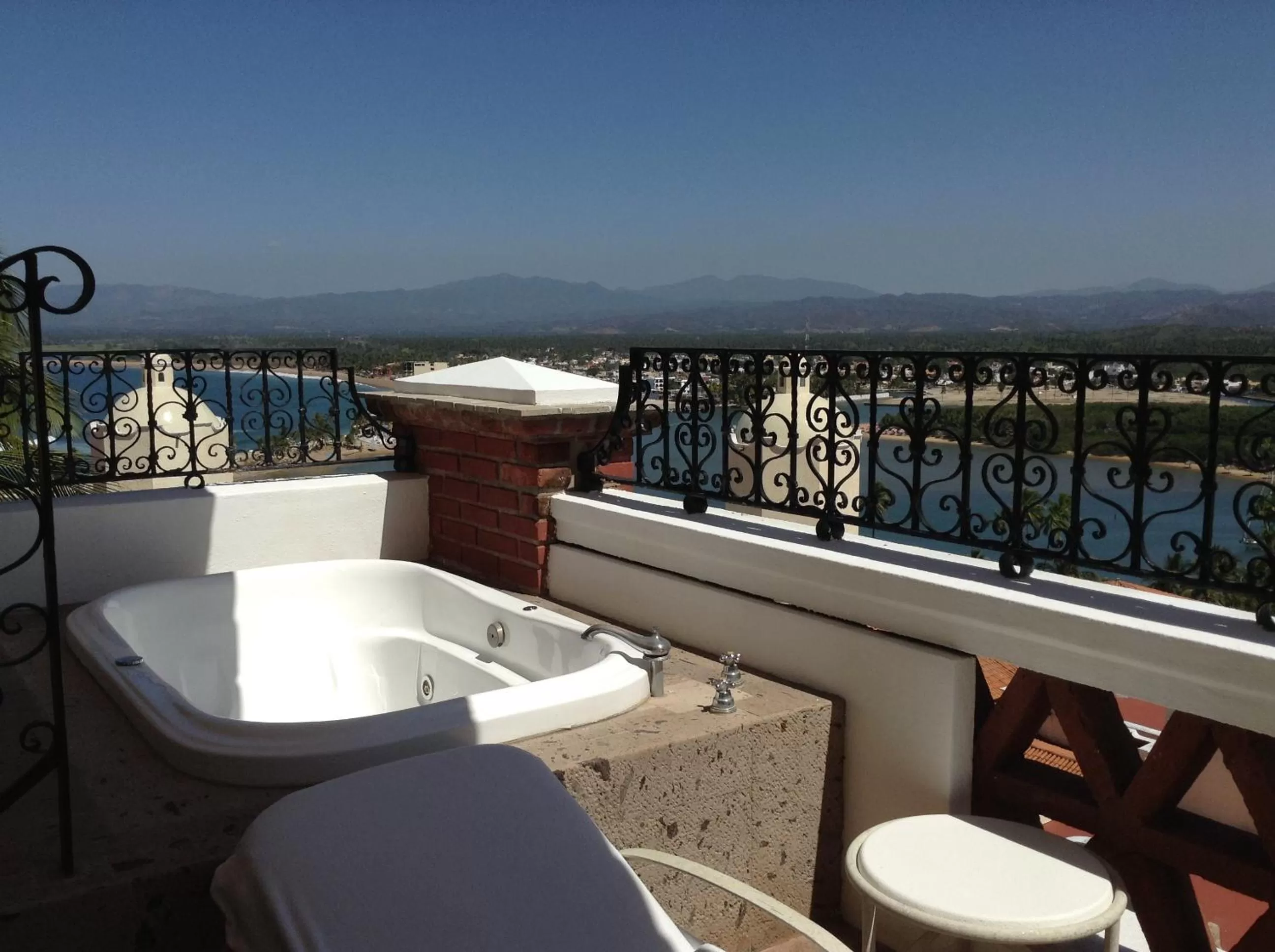 Day in Grand Isla Navidad Golf & Spa Resort with Marina