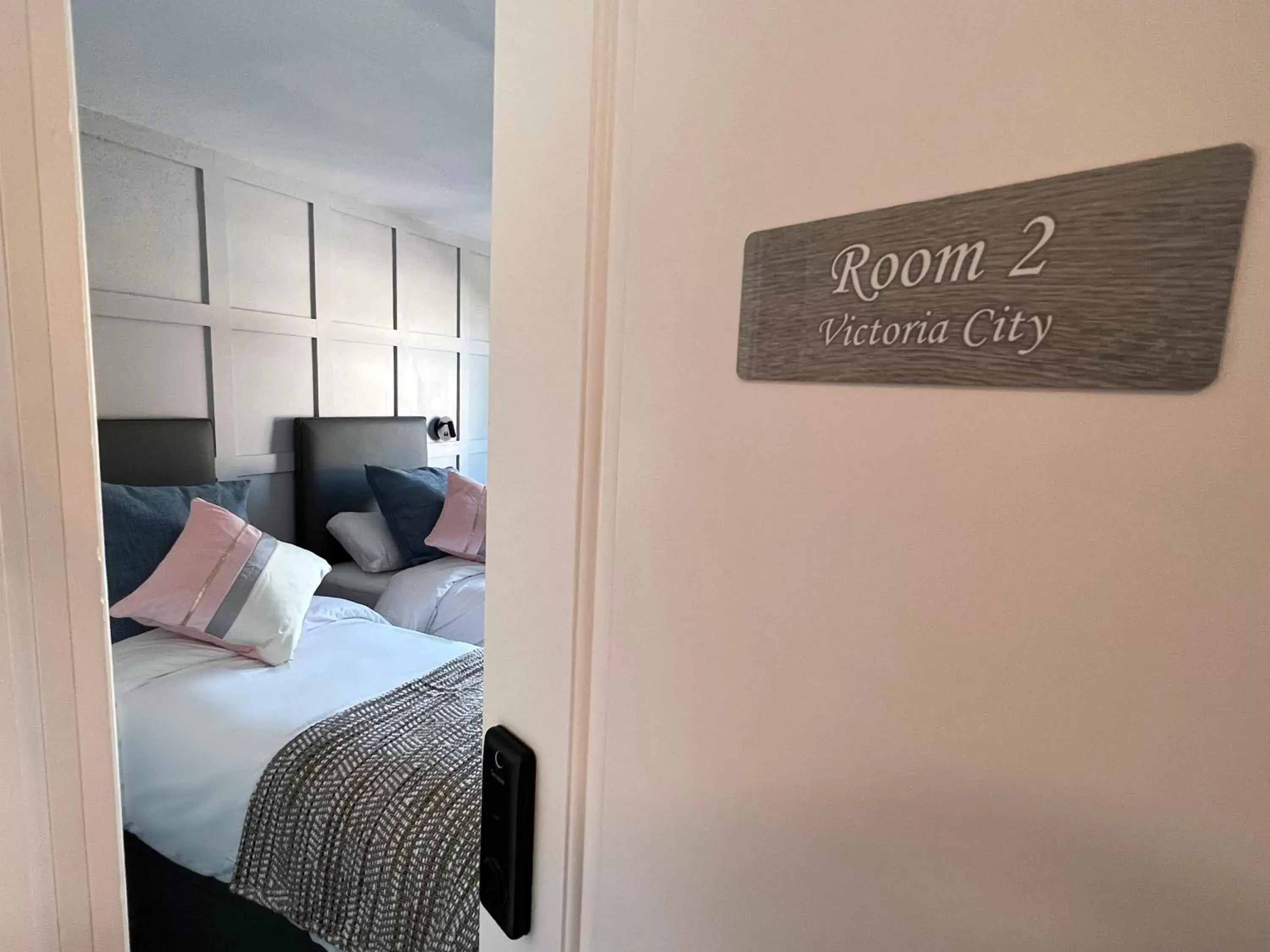 Standard Twin Room in United Home B&B Standard Twin Room in United Home B&B