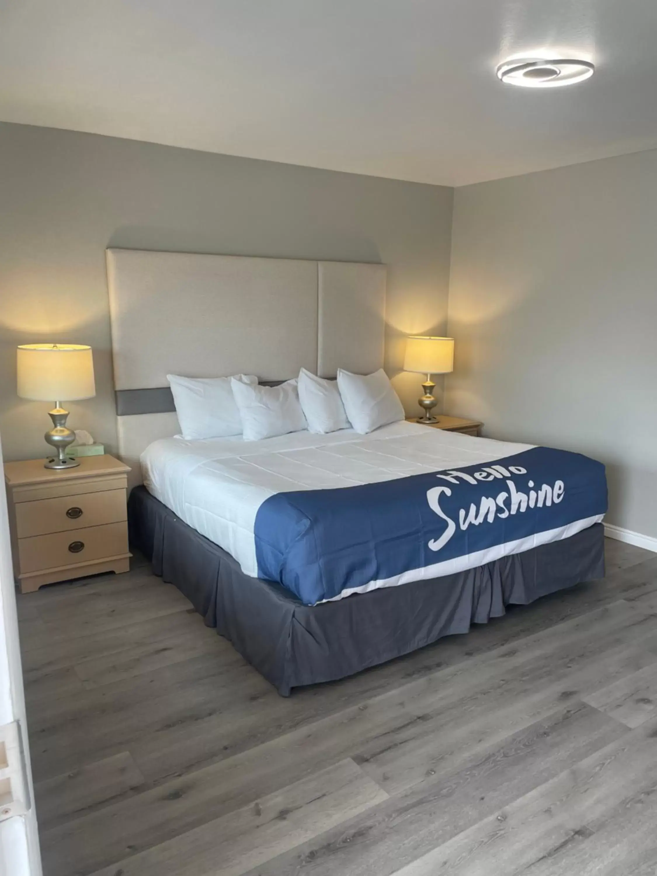 King Room in Sunglow Motel King Room in Sunglow Motel