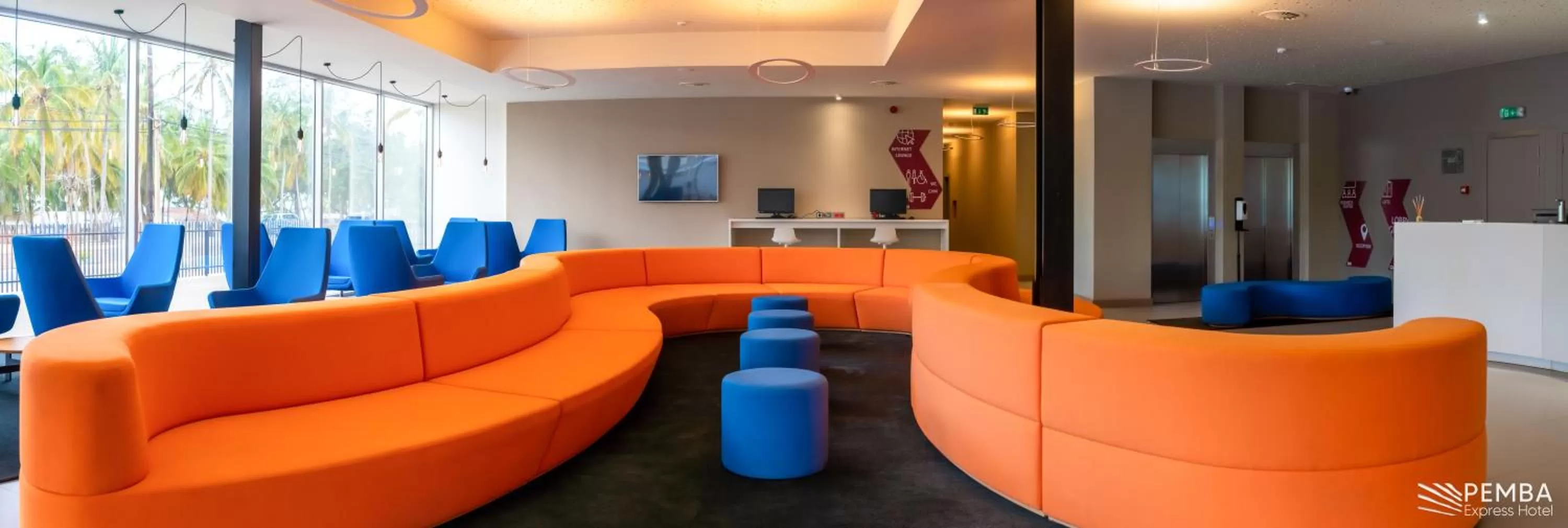 Living room in Pemba Express Hotel