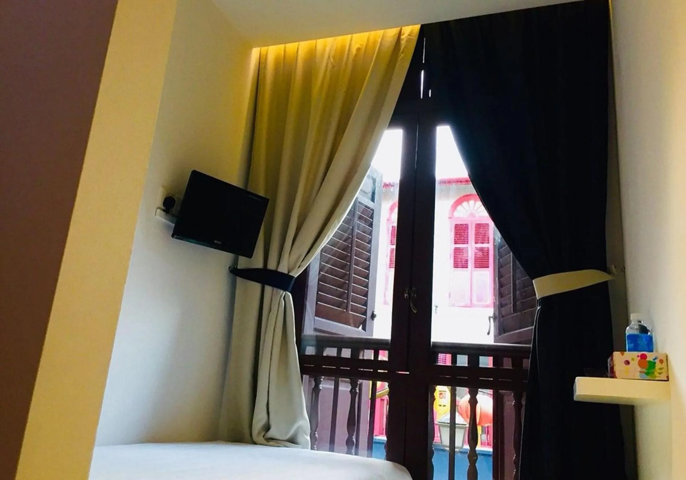 Hotel Calmo Chinatown