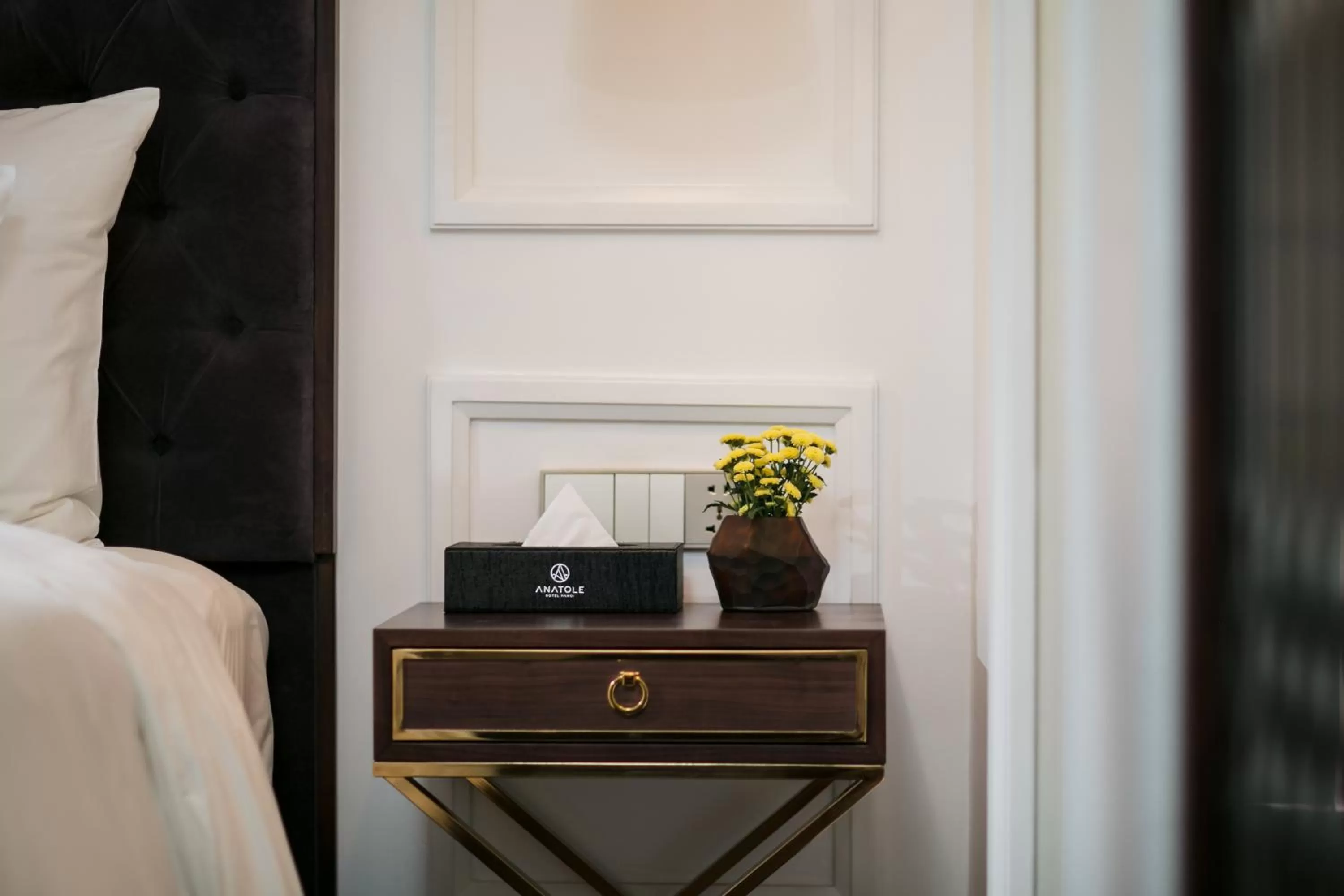 Bedroom, Bed in Anatole Hotel Hanoi