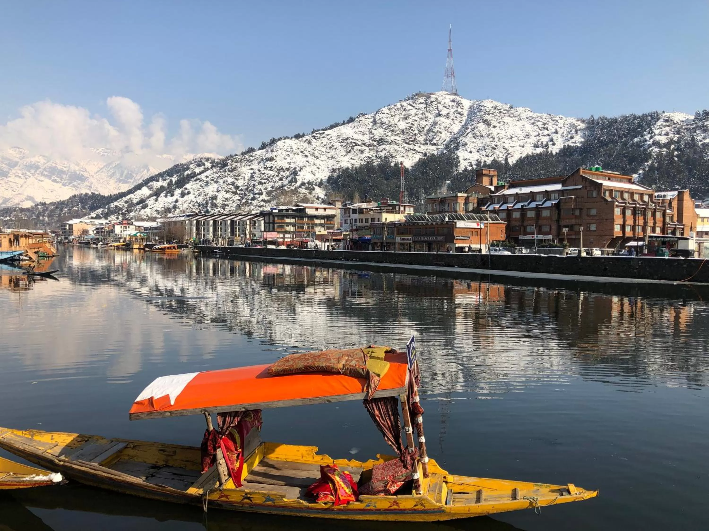 Neighbourhood in Hotel Crescent