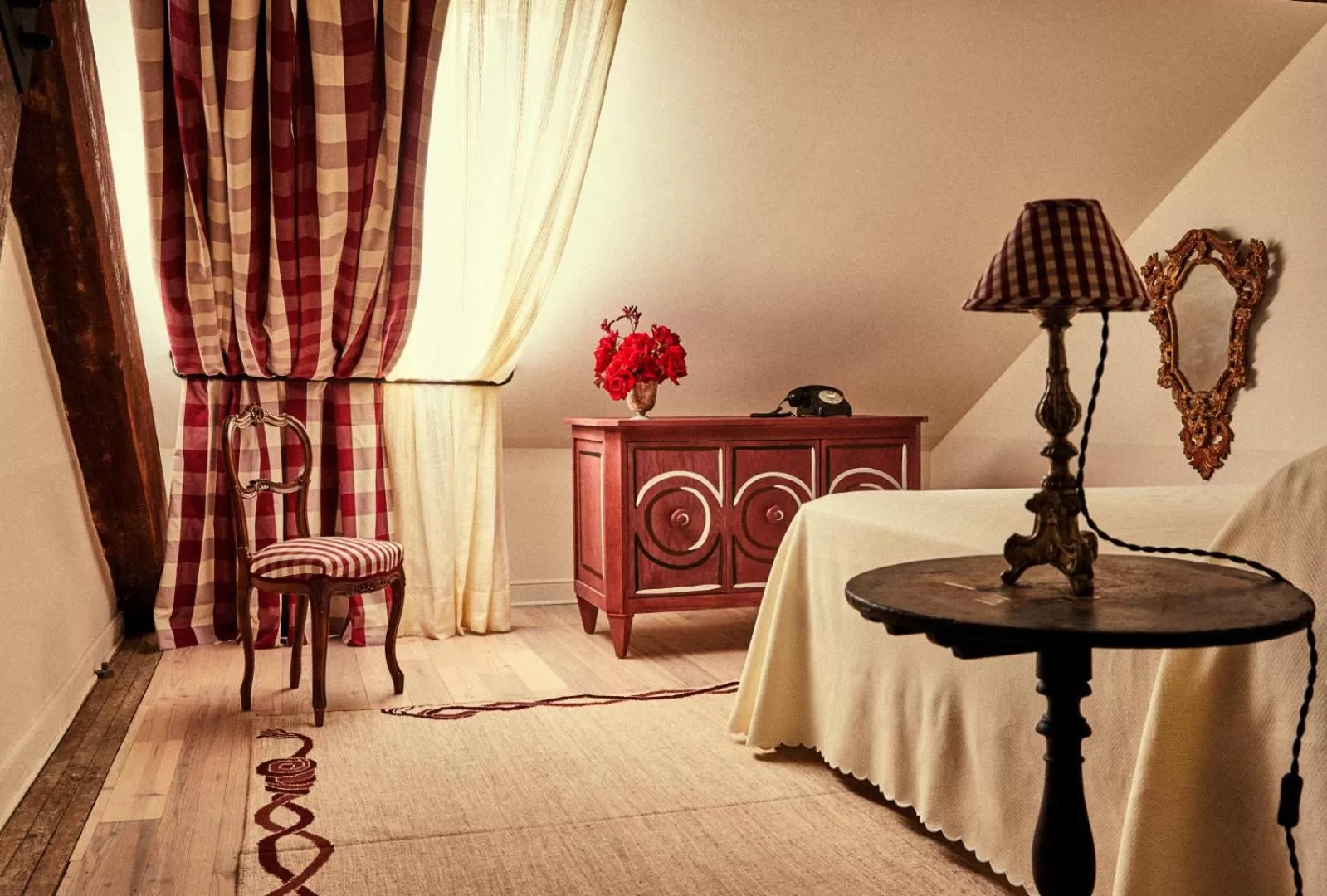 Bedroom, Bed in Hotel Peter and Paul, an Ash Hotel