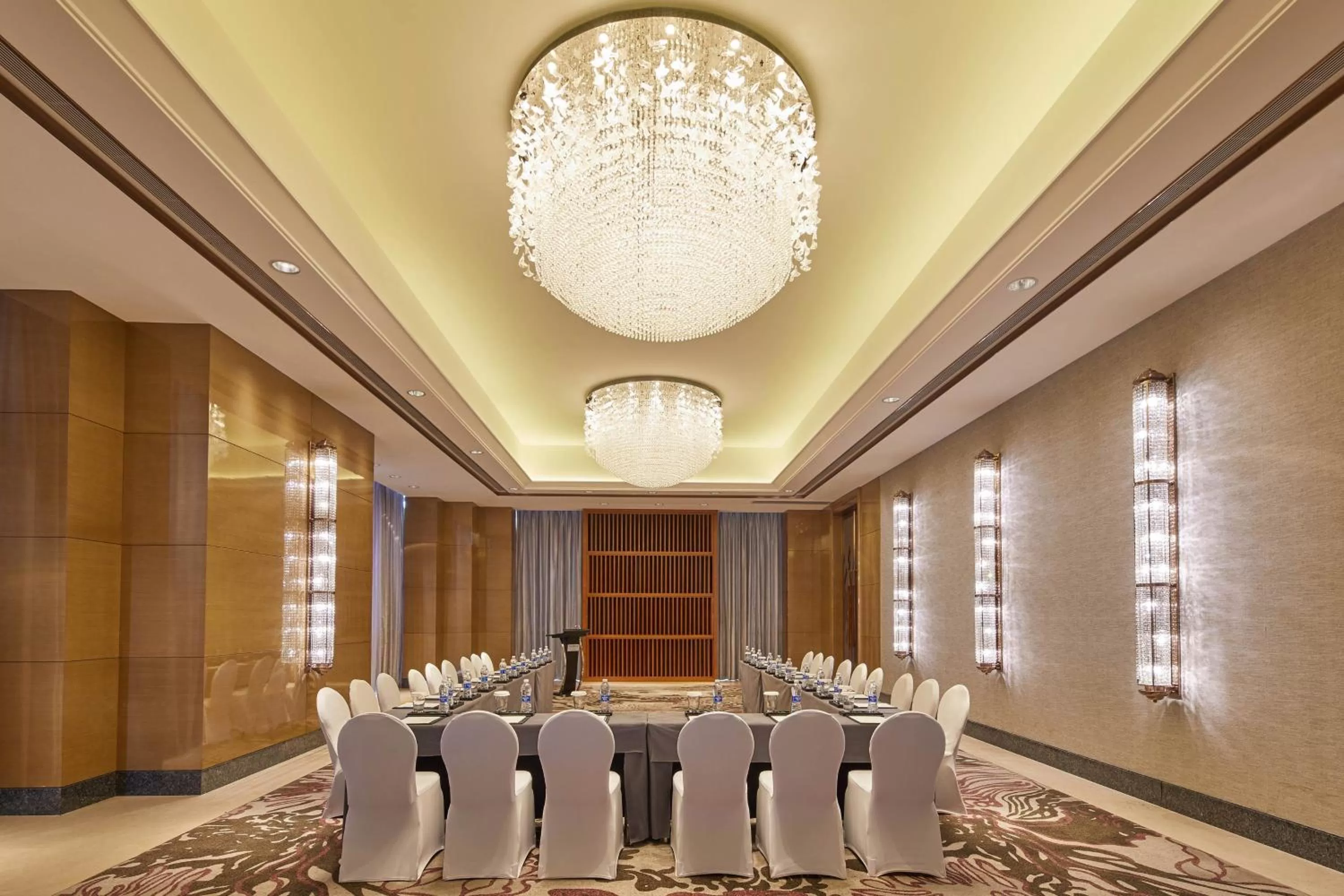 Meeting/conference room in The Westin Ningbo