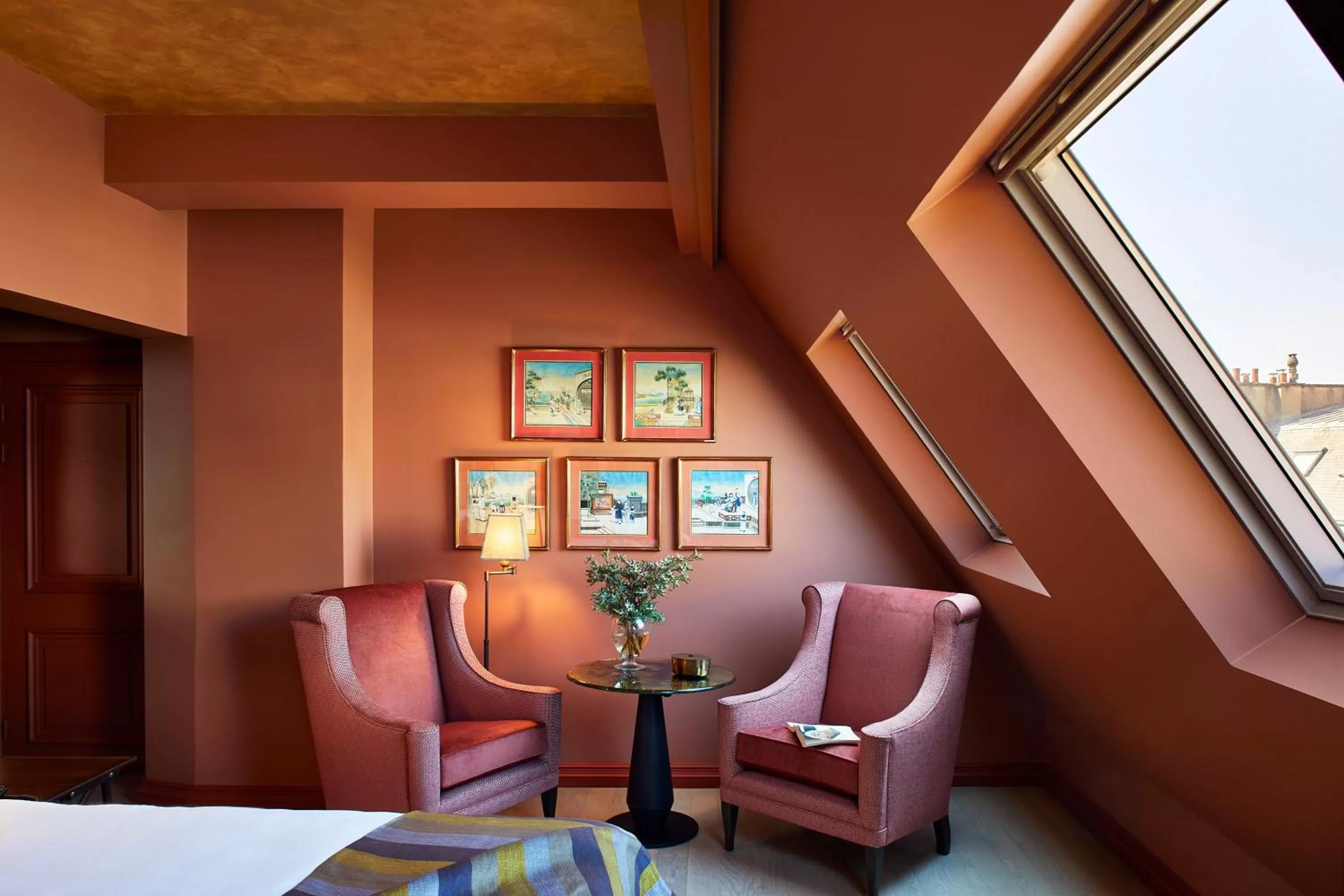 Seating area in Hotel de Montesquieu