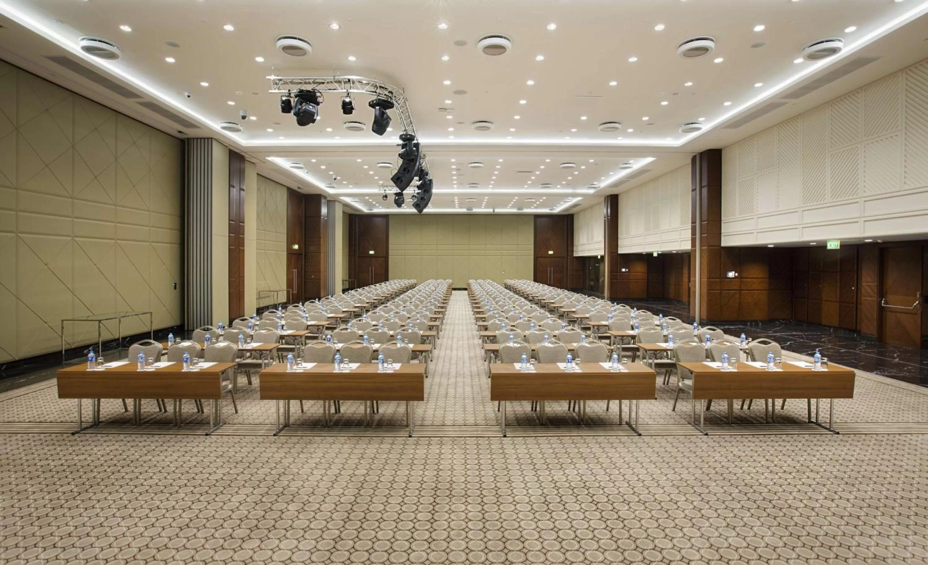 Meeting/conference room in DoubleTree by Hilton Istanbul-Avcilar