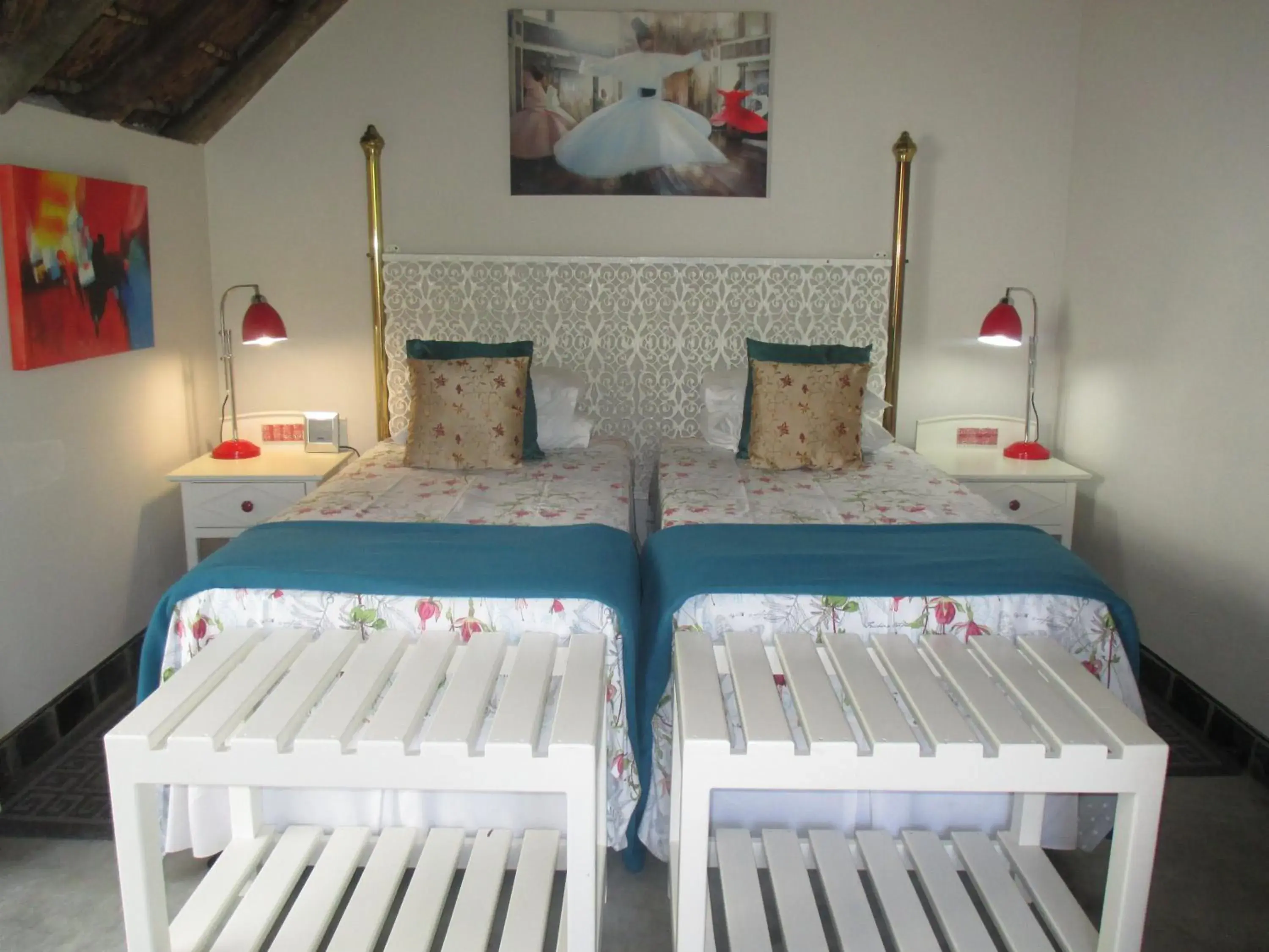 Twin Room - single occupancy in Utopia in Africa Guest Villa Twin Room - single occupancy in Utopia in Africa Guest Villa