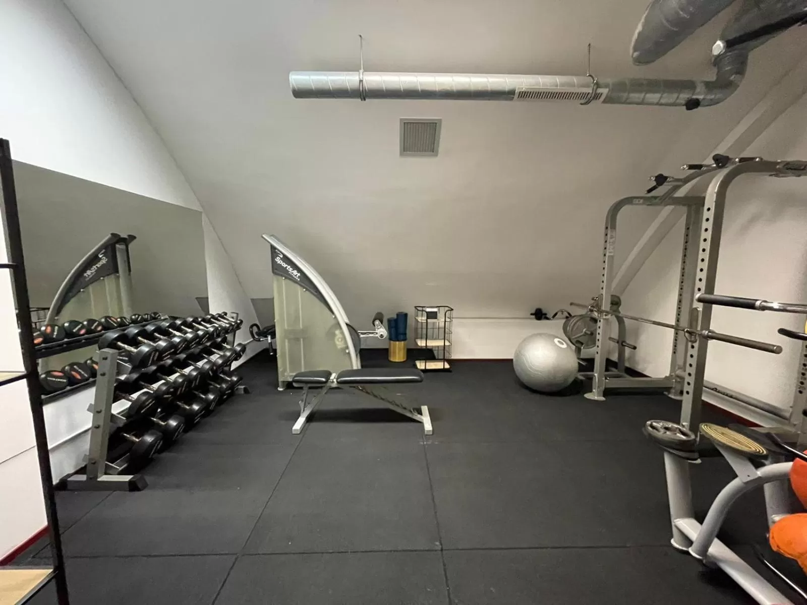 Fitness centre/facilities in Chasse Boutique Hotel