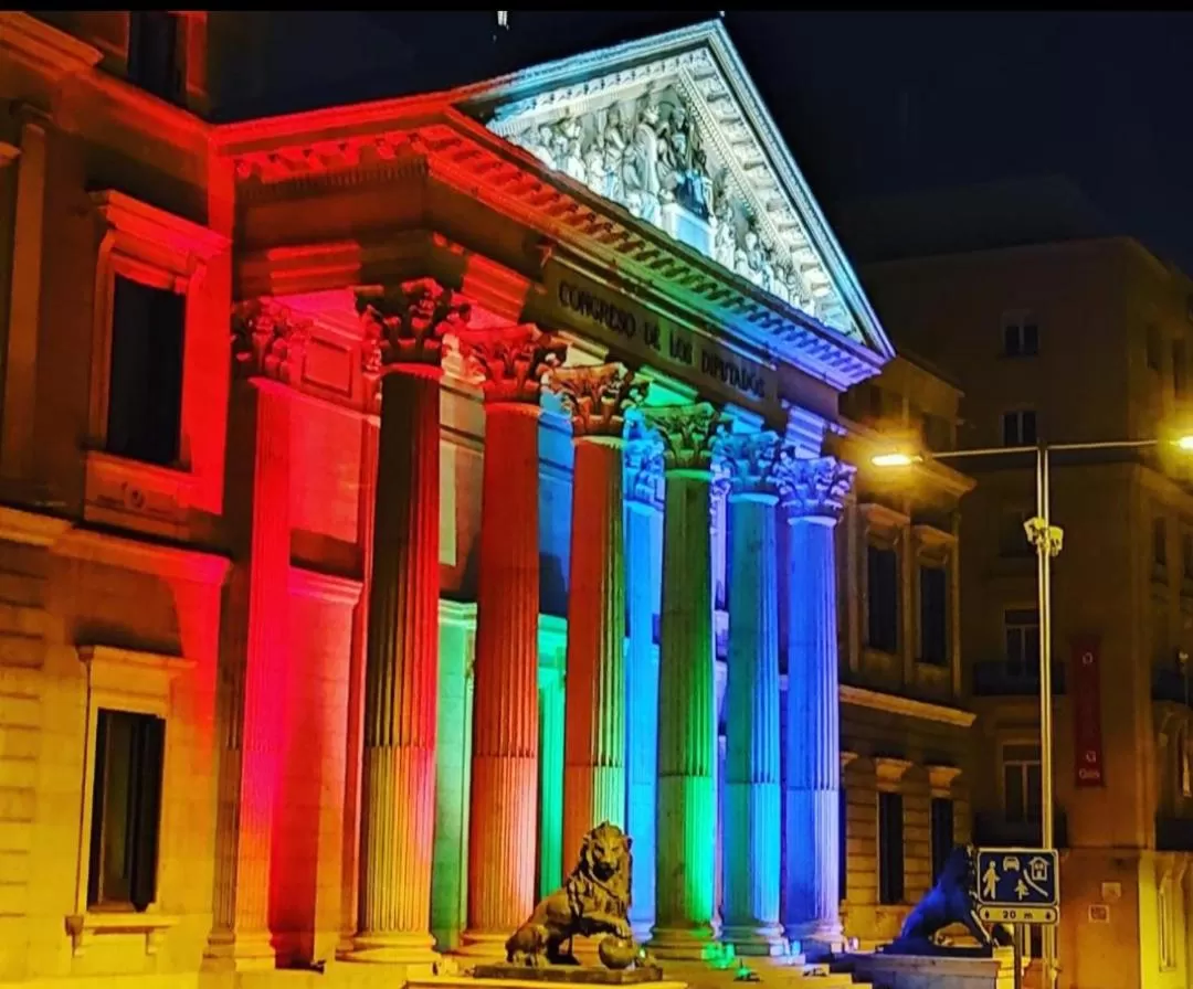 Property Building in Habitación Centro Men Only