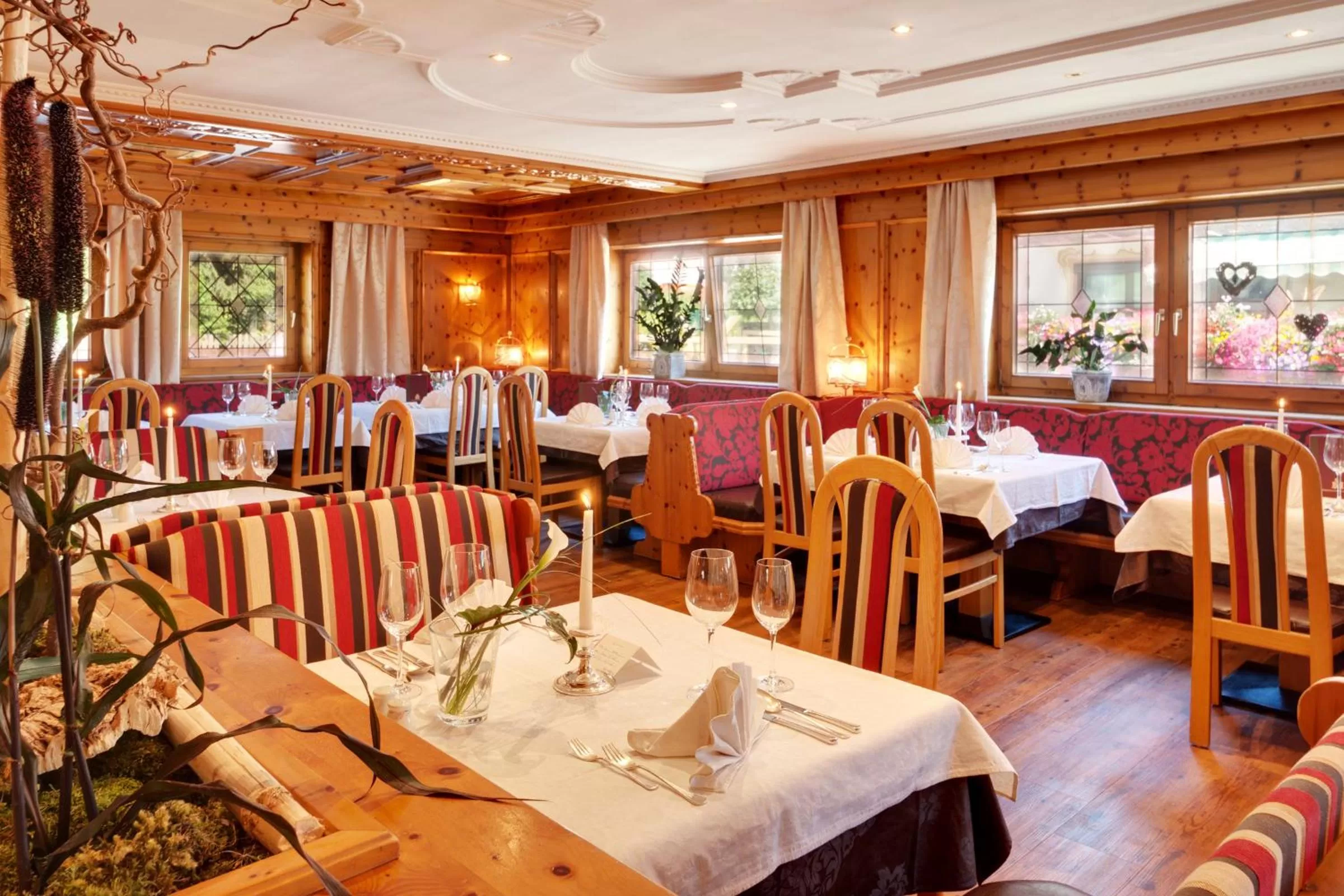 Restaurant/places to eat in Alpenhotel Tirolerhof