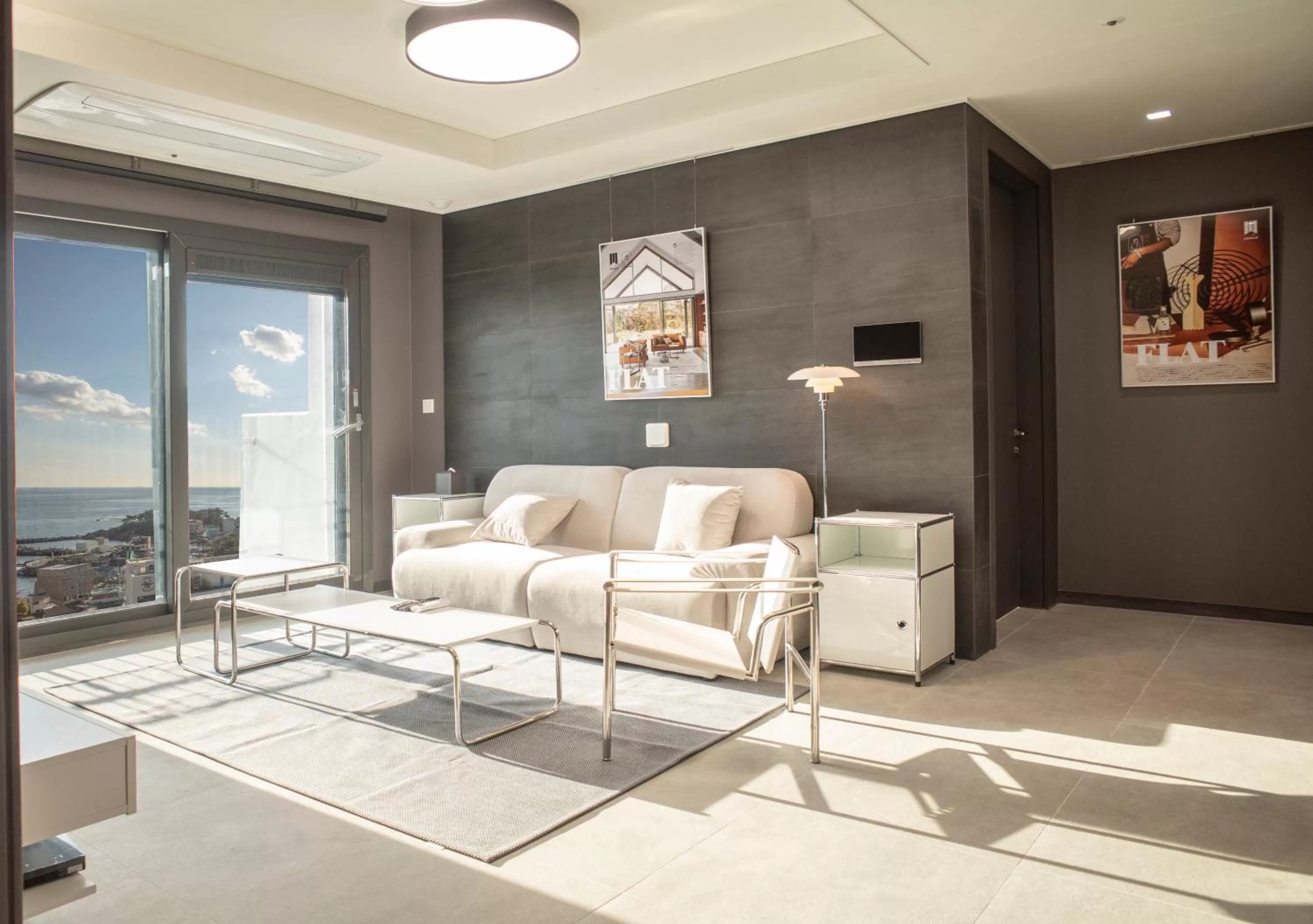 Seating Area in Y Collection by UH FLAT Osiria