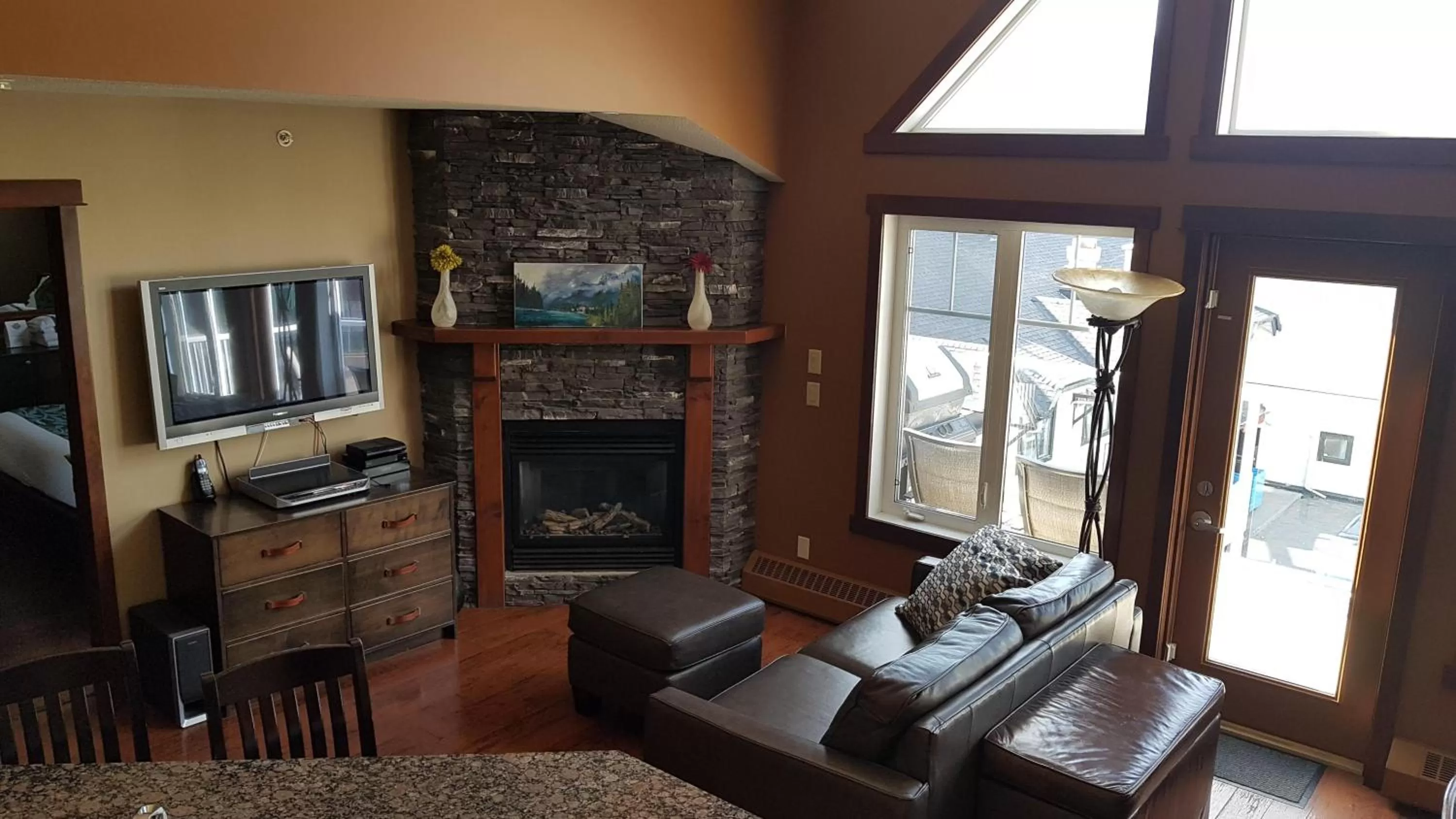 Living room in PRC Annex - Pet Friendly