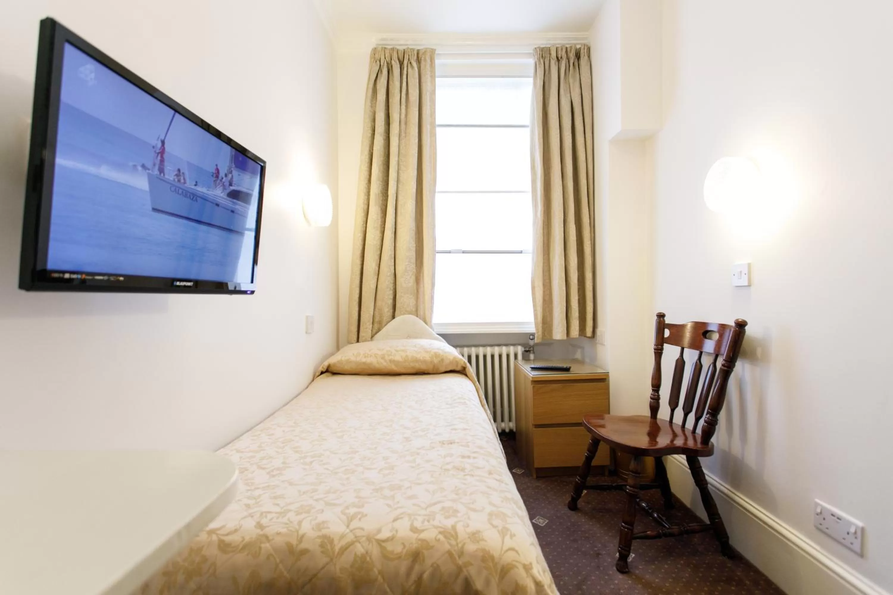 Bedroom, Bed in Jesmond Hotel