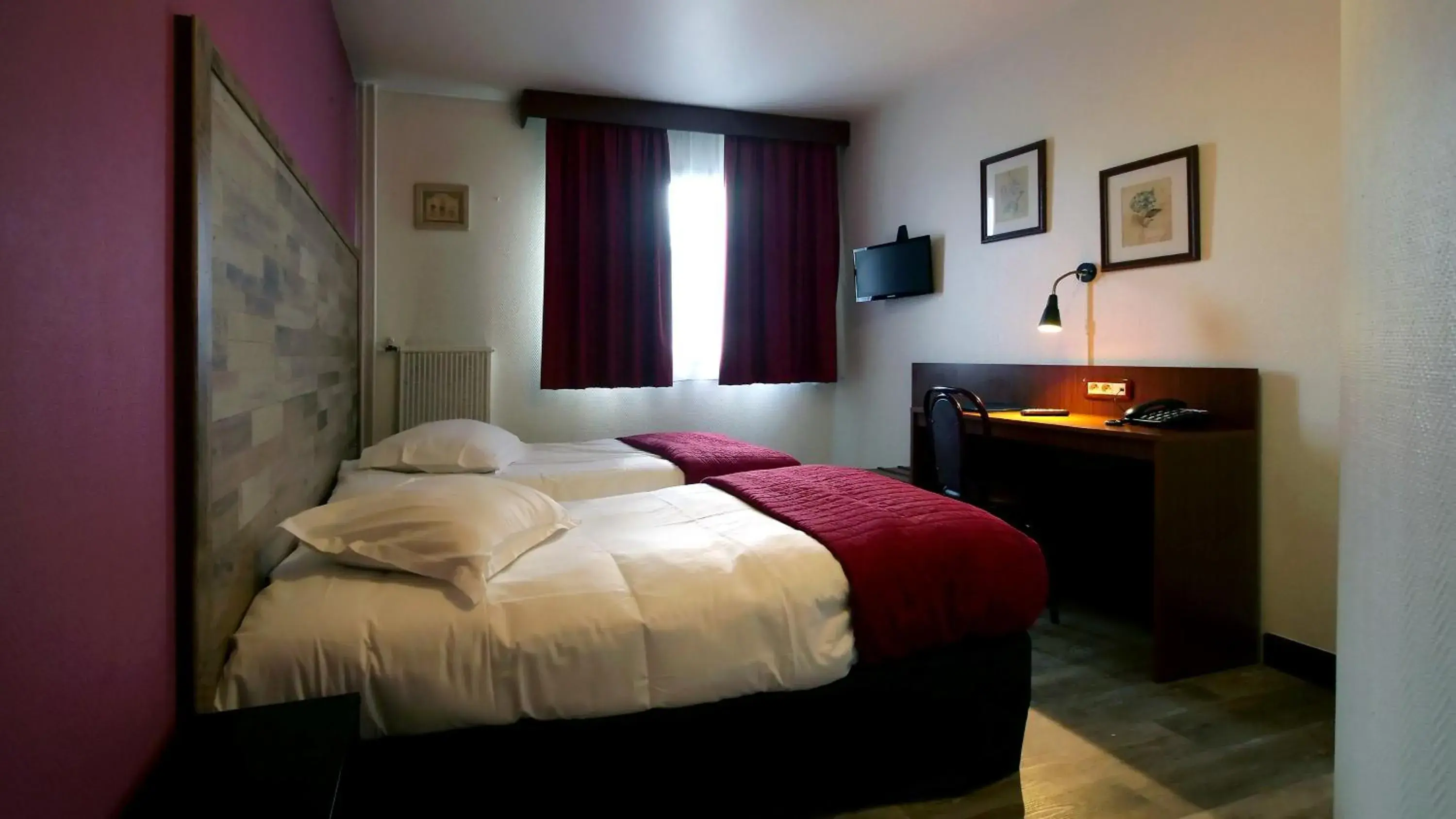 Family Suite in Le Vert Galant Villepinte Gare Vert Galant Parc des Expositions Family Suite in Le Vert Galant Villepinte Gare Vert Galant Parc des Expositions