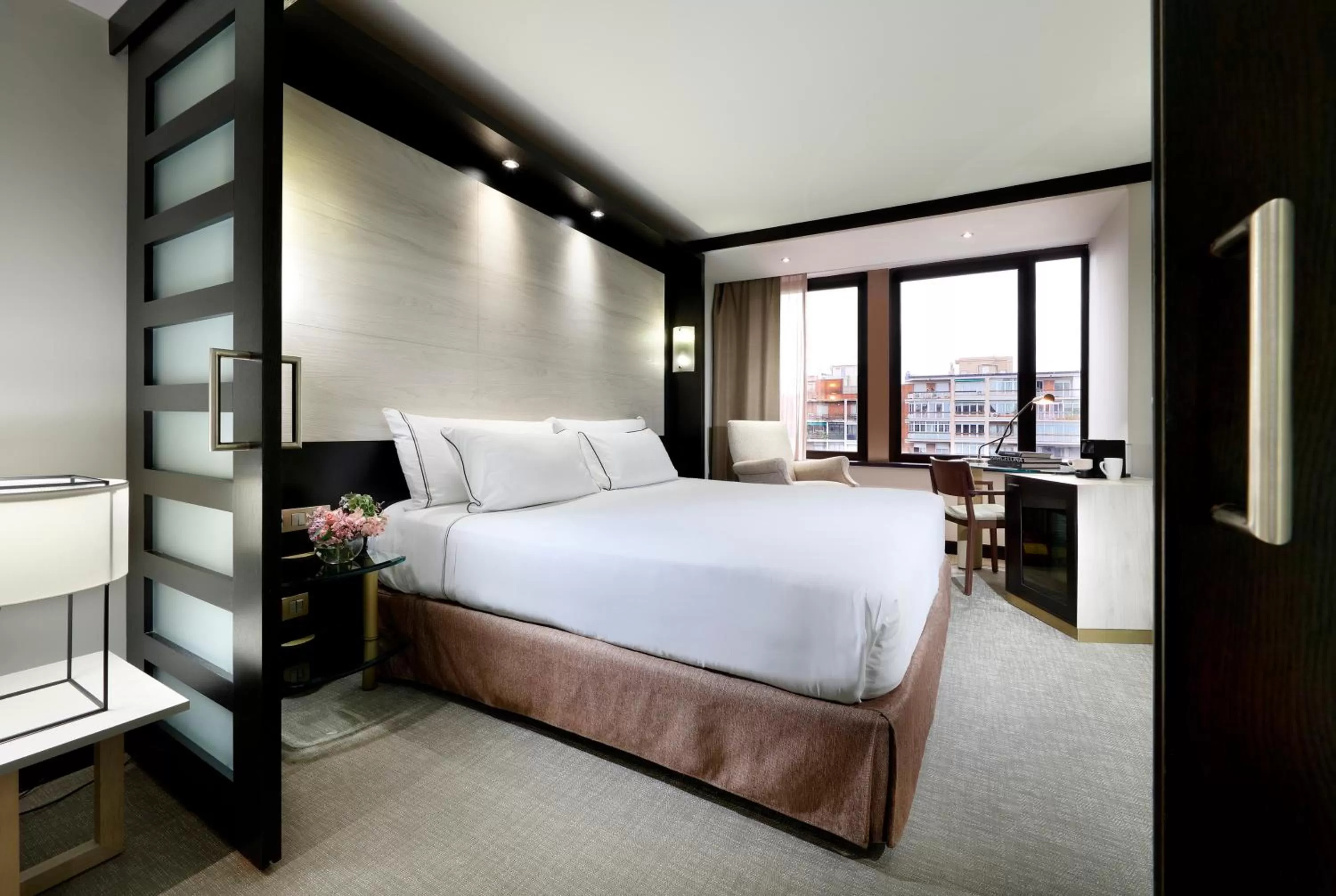 Bed in Melia Barcelona Sarriá