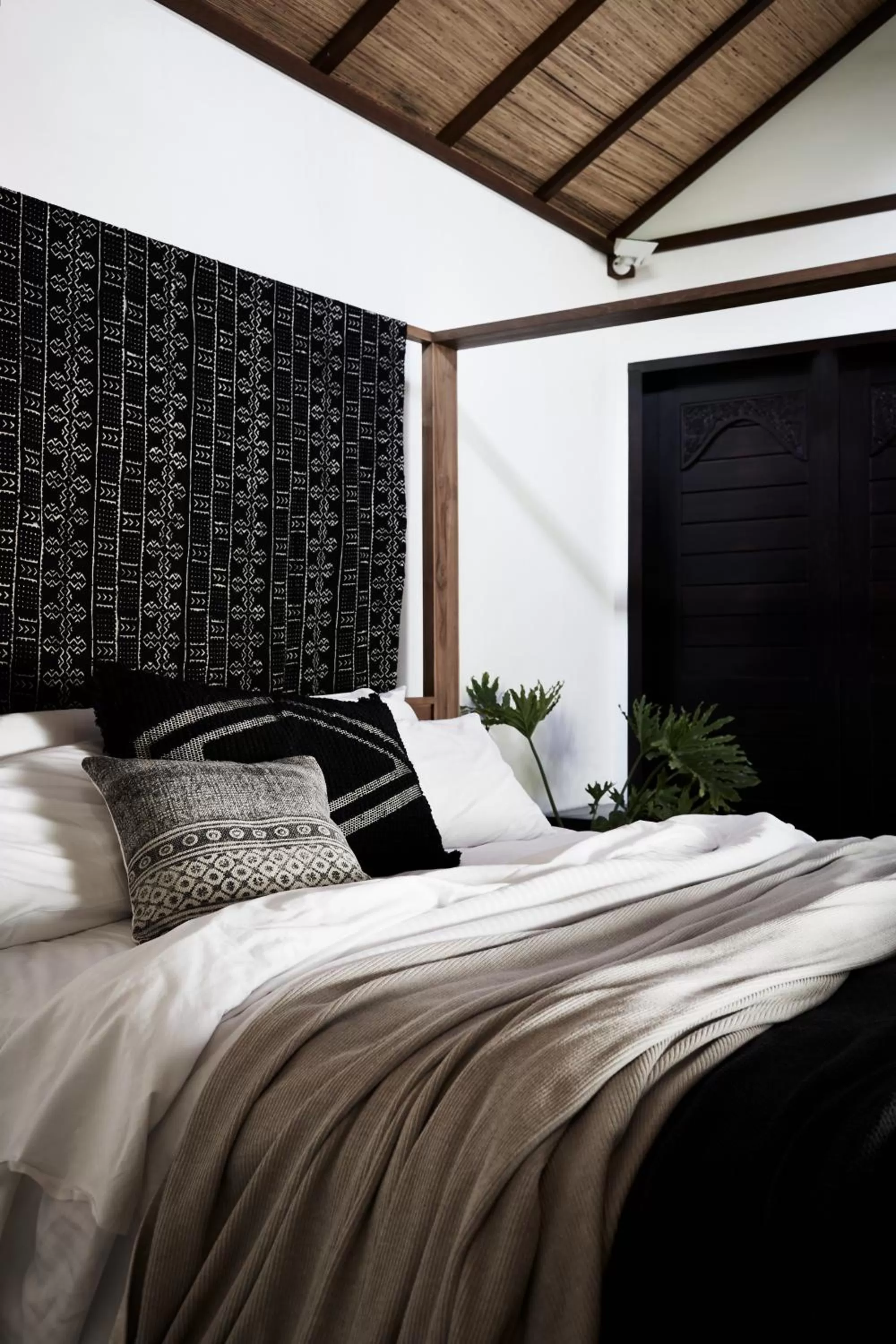 Bedroom, Bed in The Villas of Byron