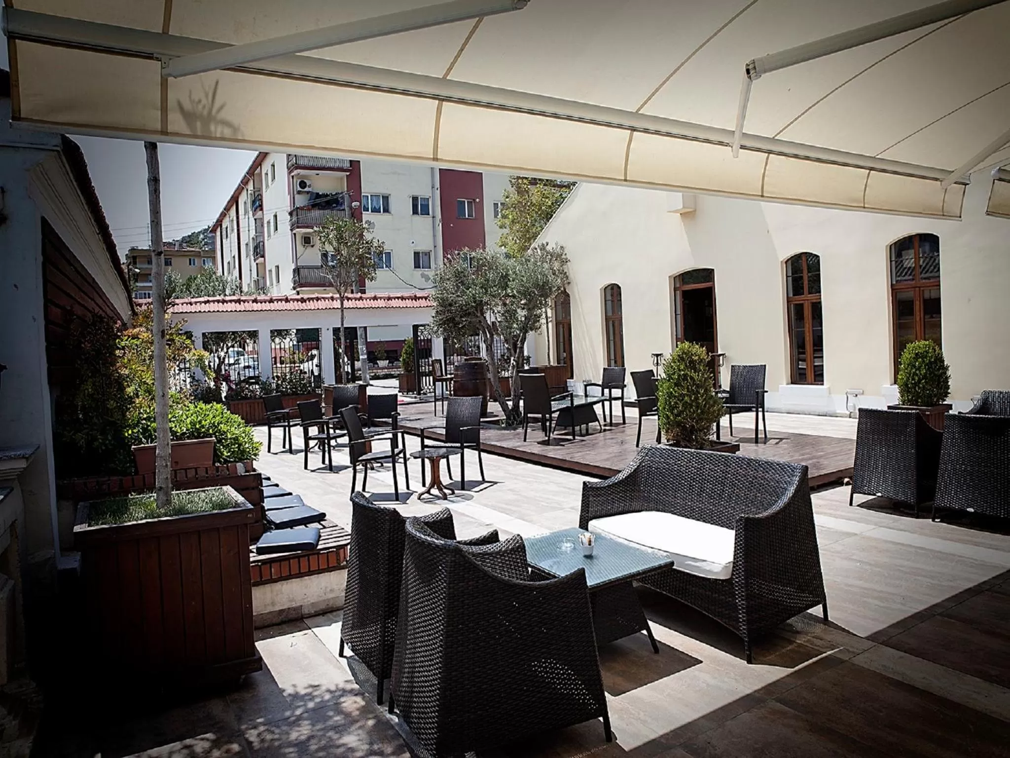 Restaurant/places to eat in Montania Special Class Hotel