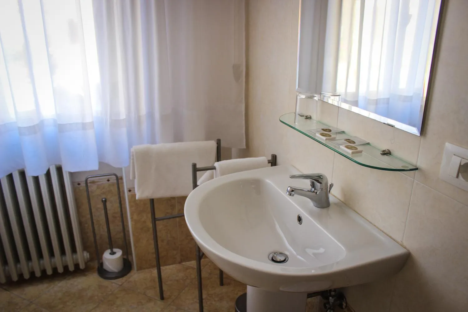 Bathroom in Hotel Centrale