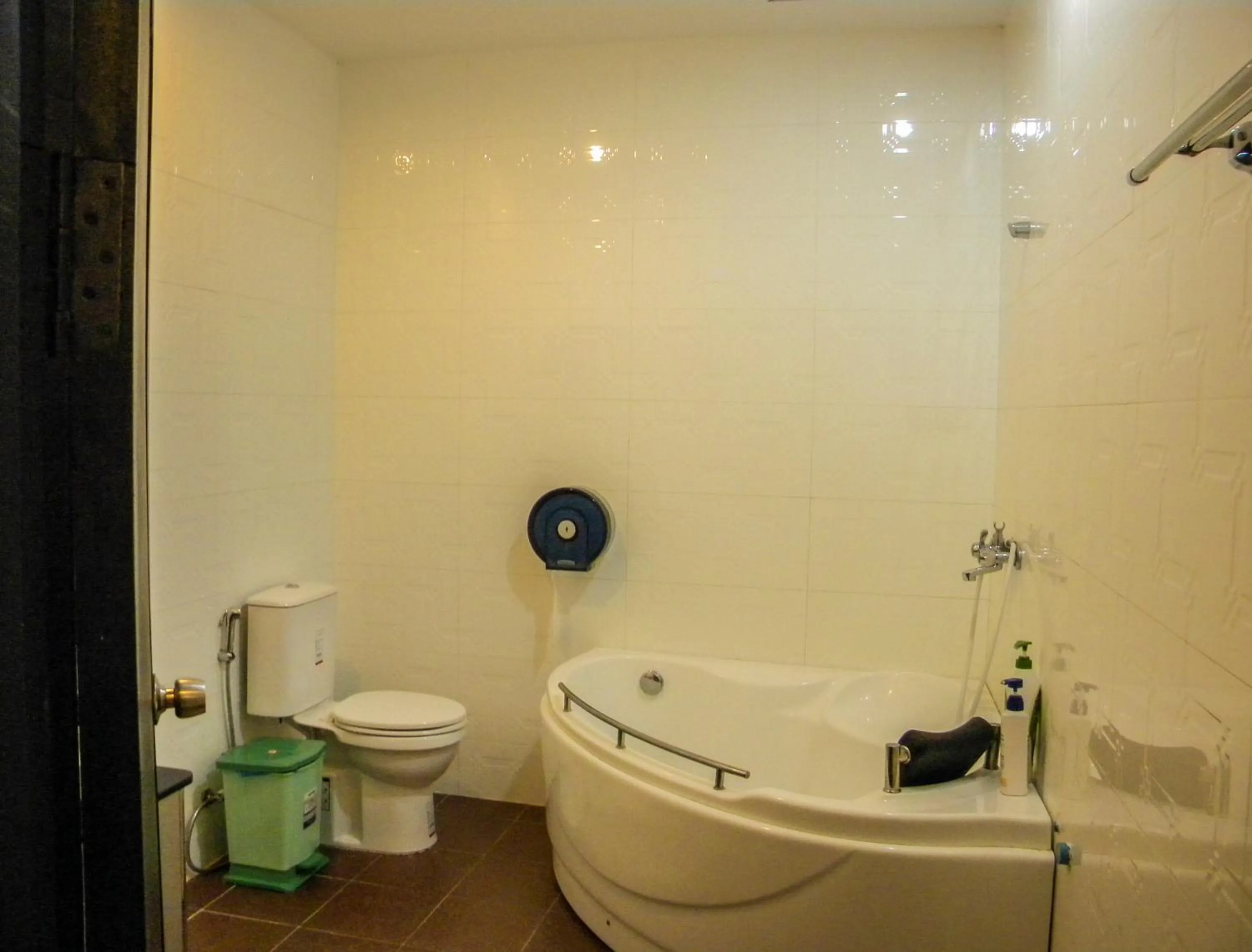 Bathroom in Vimean Sovannaphoum Resort