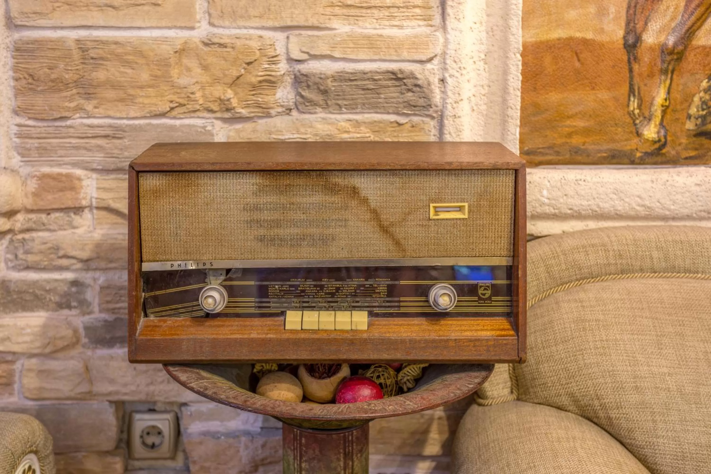 Decorative detail in Sphendon Hotel