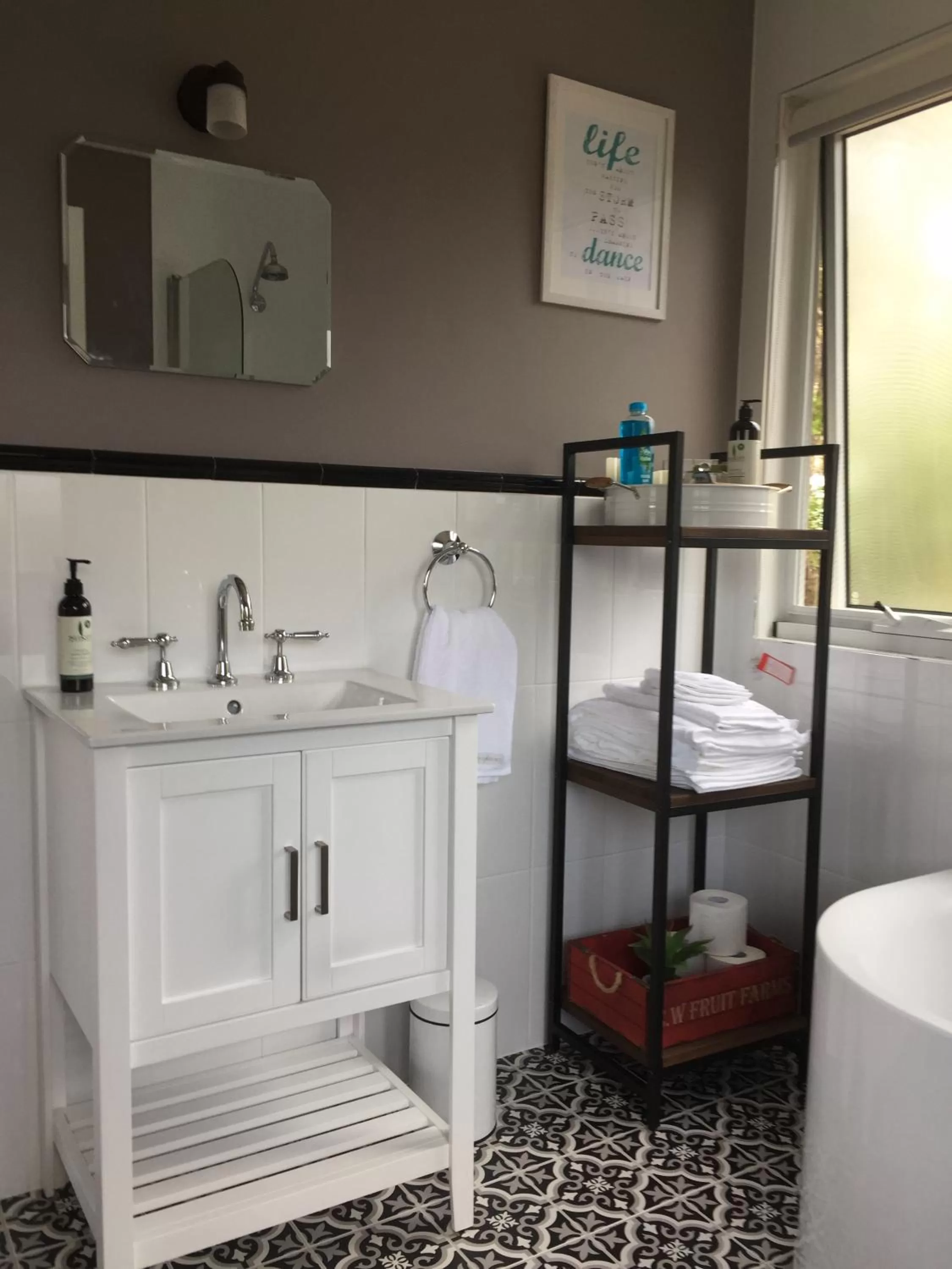 Bathroom in Gridley Homestead B&B