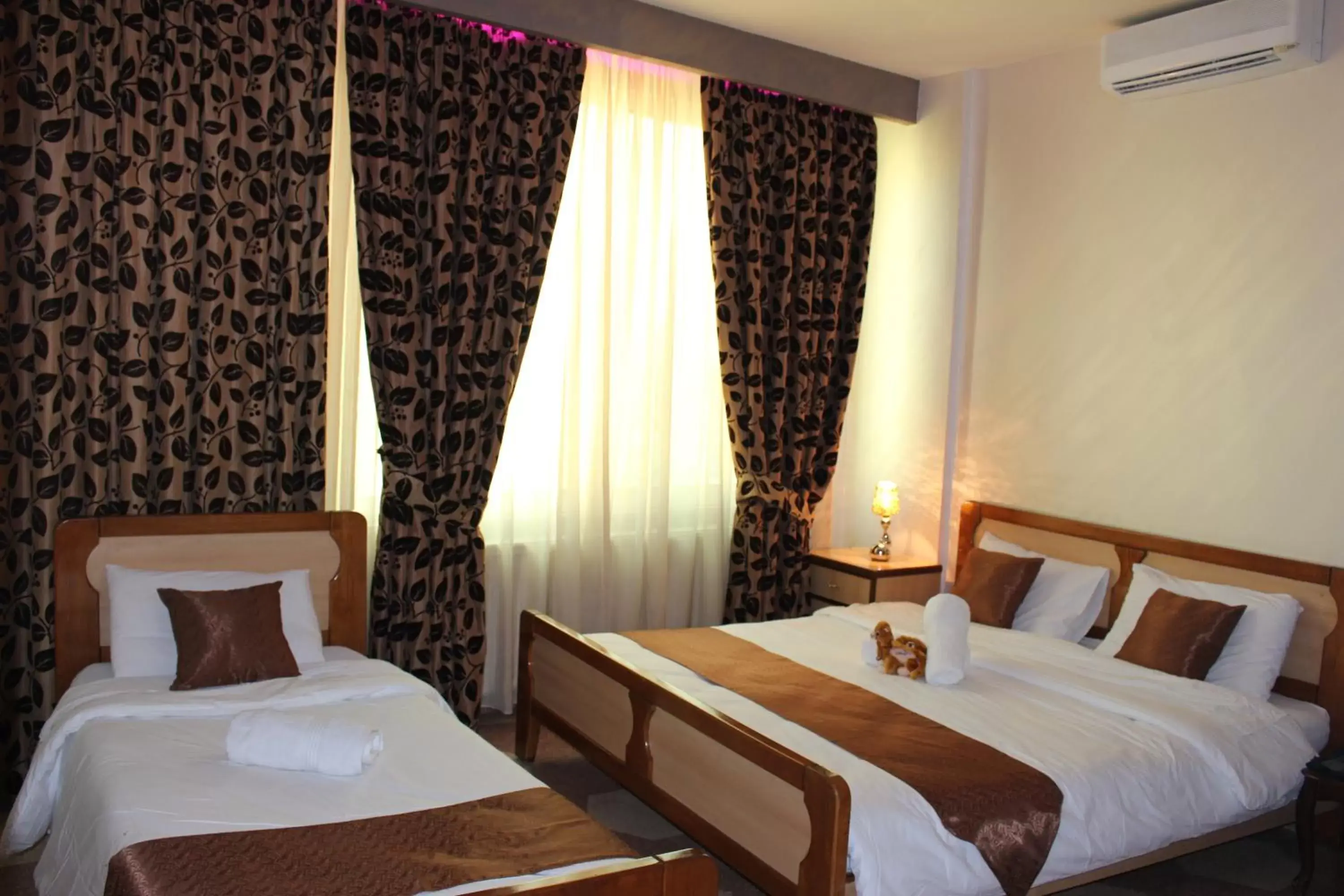 Suite in Arab Tower Hotel Suite in Arab Tower Hotel