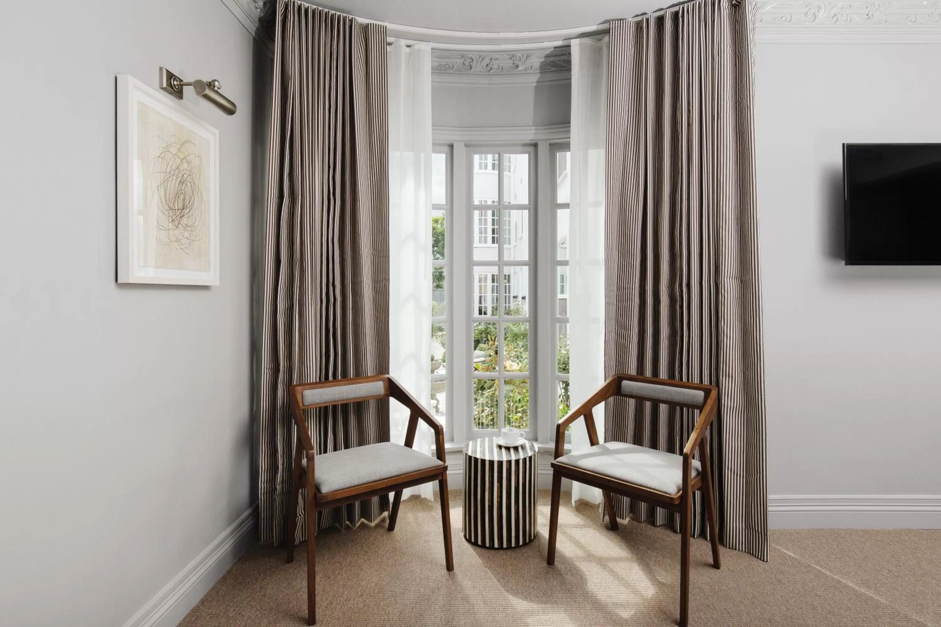 Garden view in Palihotel Westwood Village - West Beverly Hills