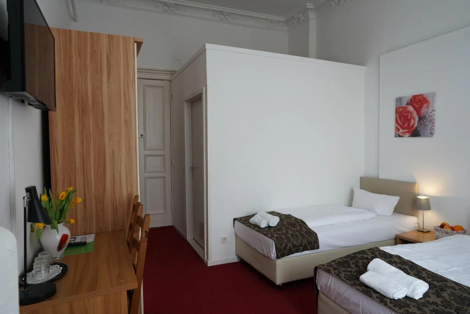 Photo of the whole room, Bed in City Pension Berlin