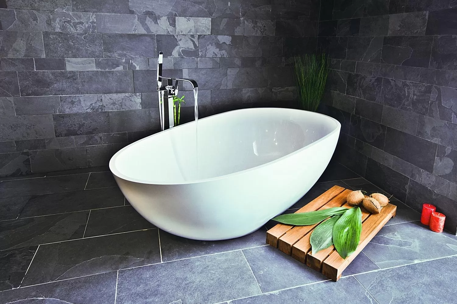 Bathroom in Fabrika Hotel