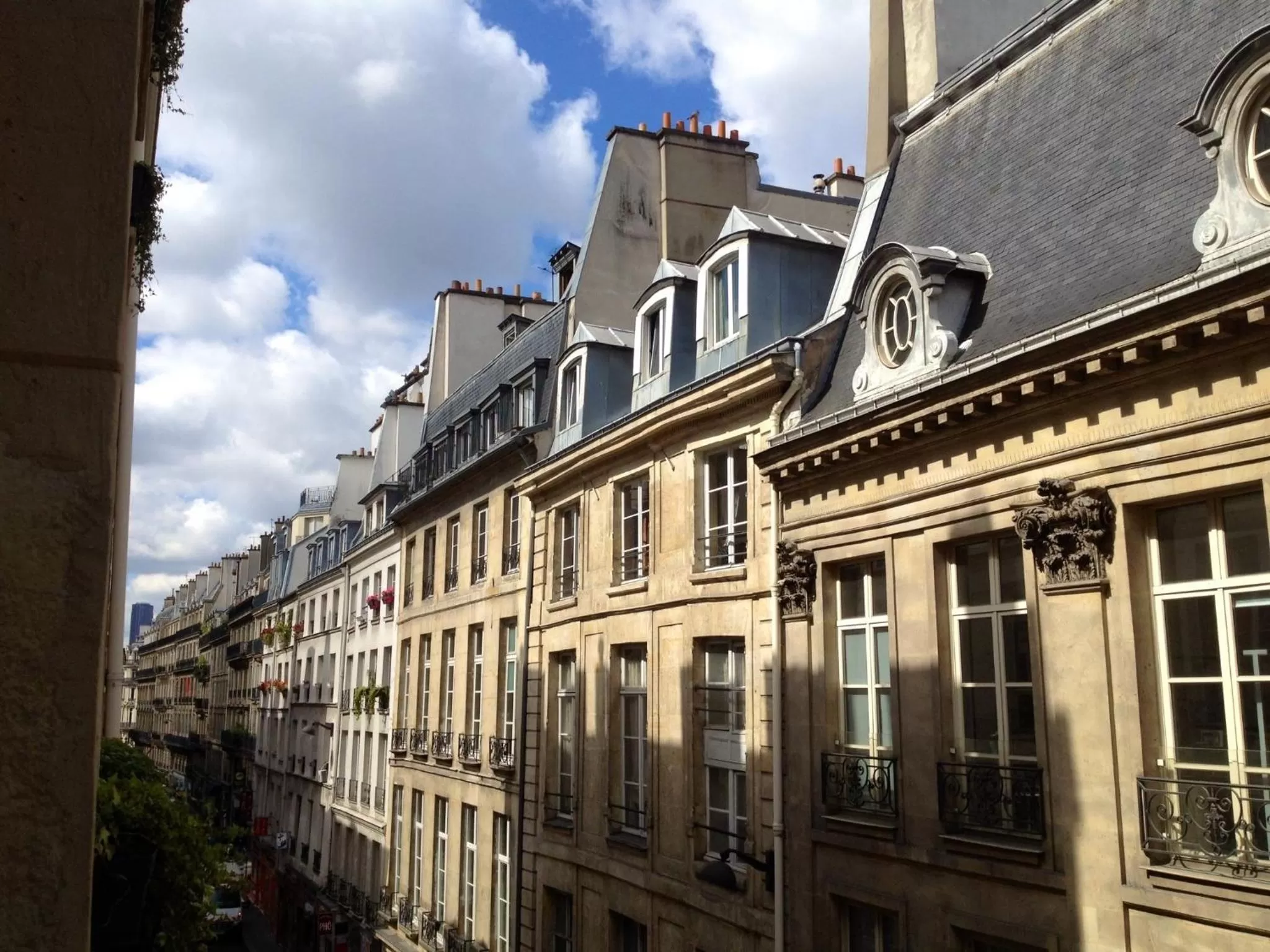 Bird's eye view in Hotel Opera Maintenon