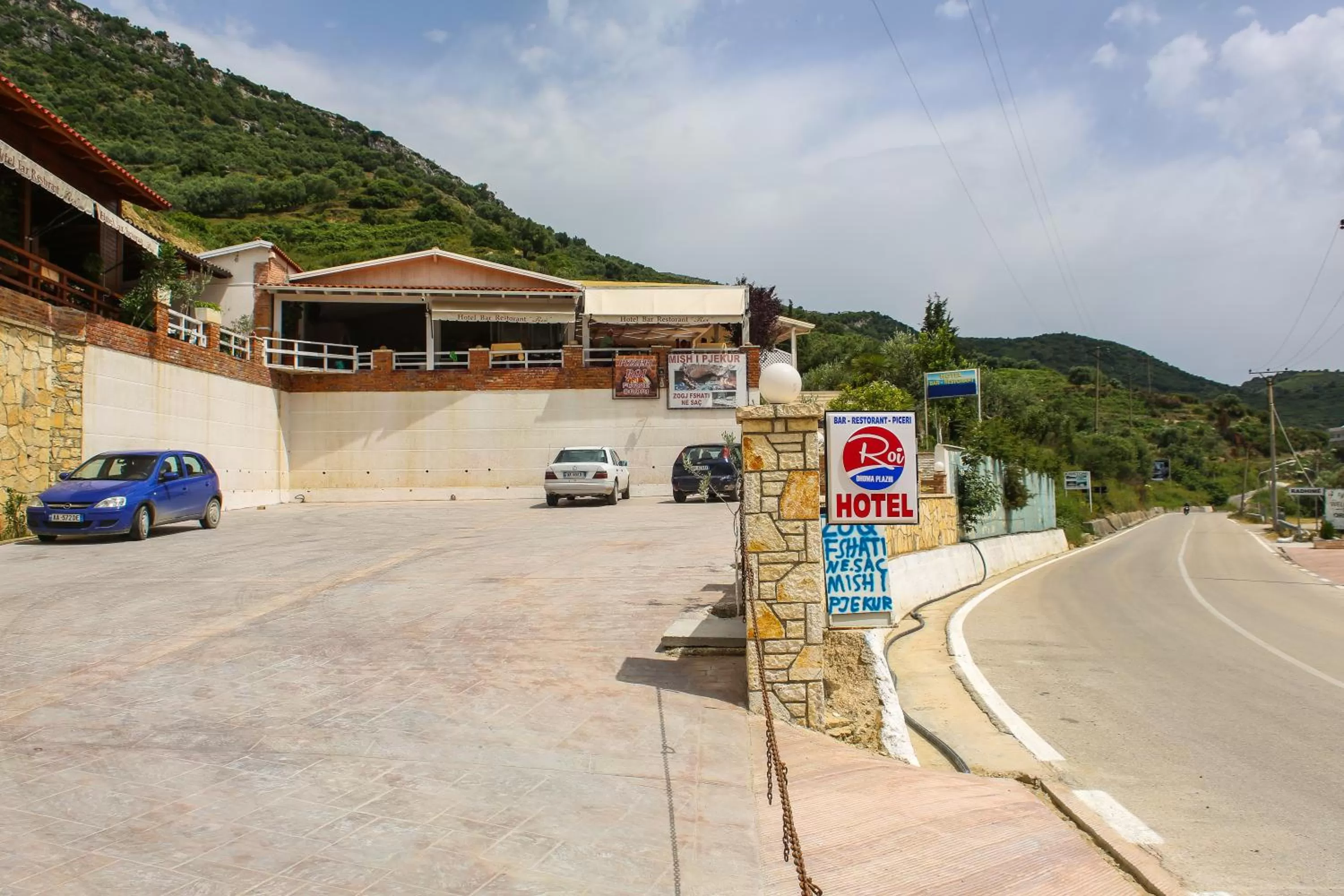 Facade/entrance, Property Building in Hotel Roi