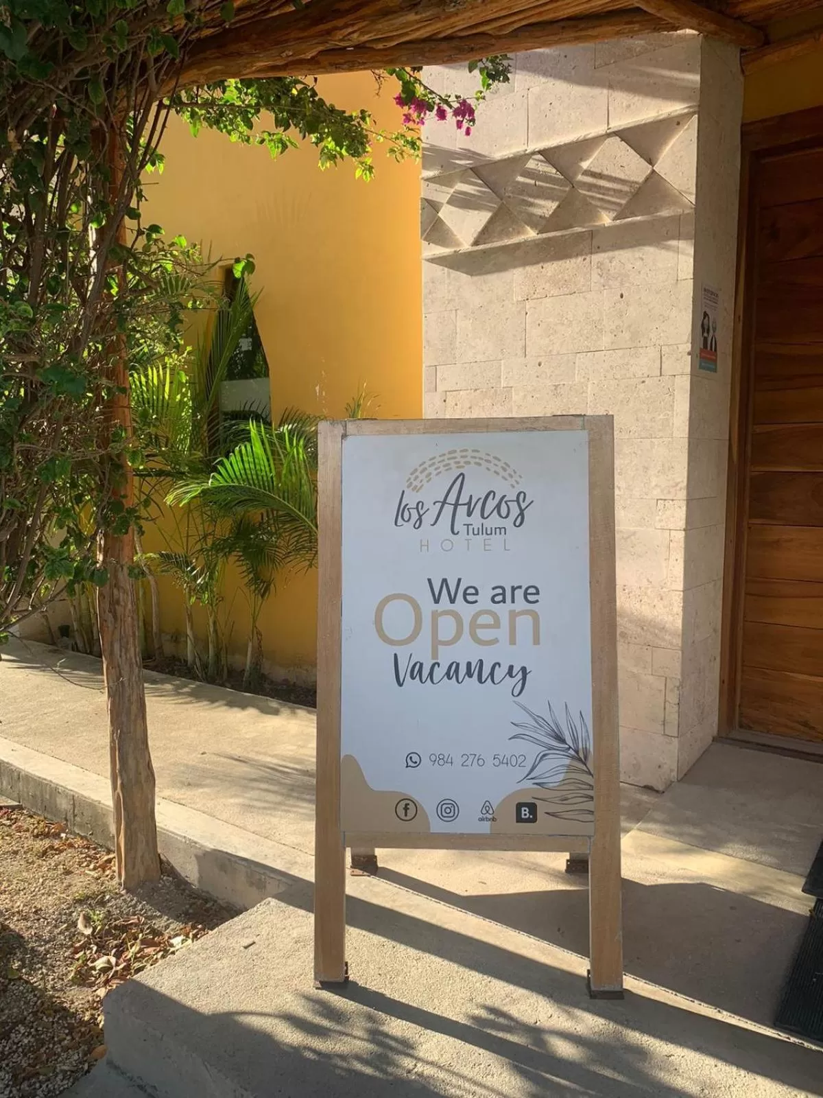 Property building in Los Arcos Hotel - TULUM