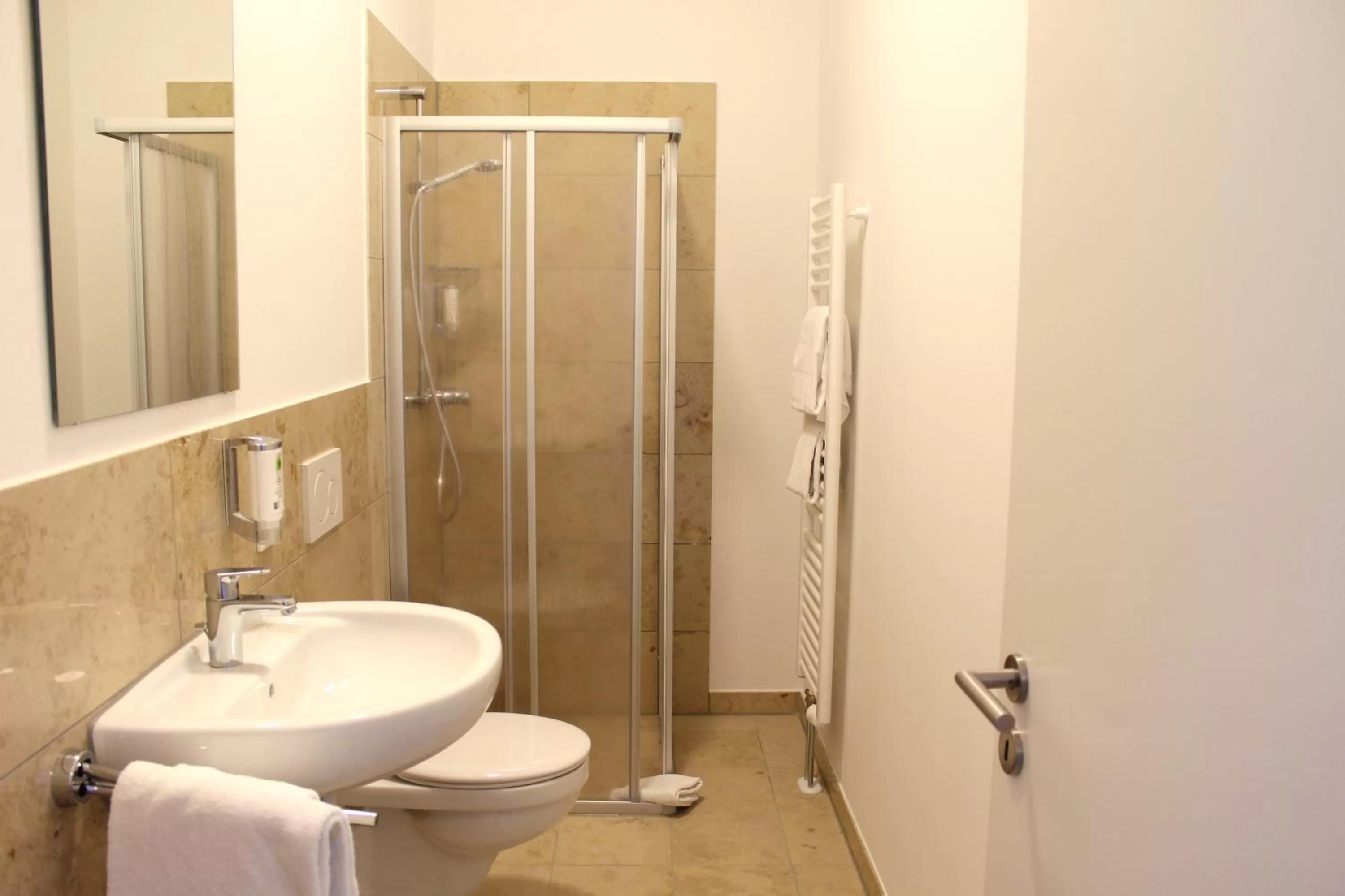 Shower in Riemhofer Alter Schlachthof