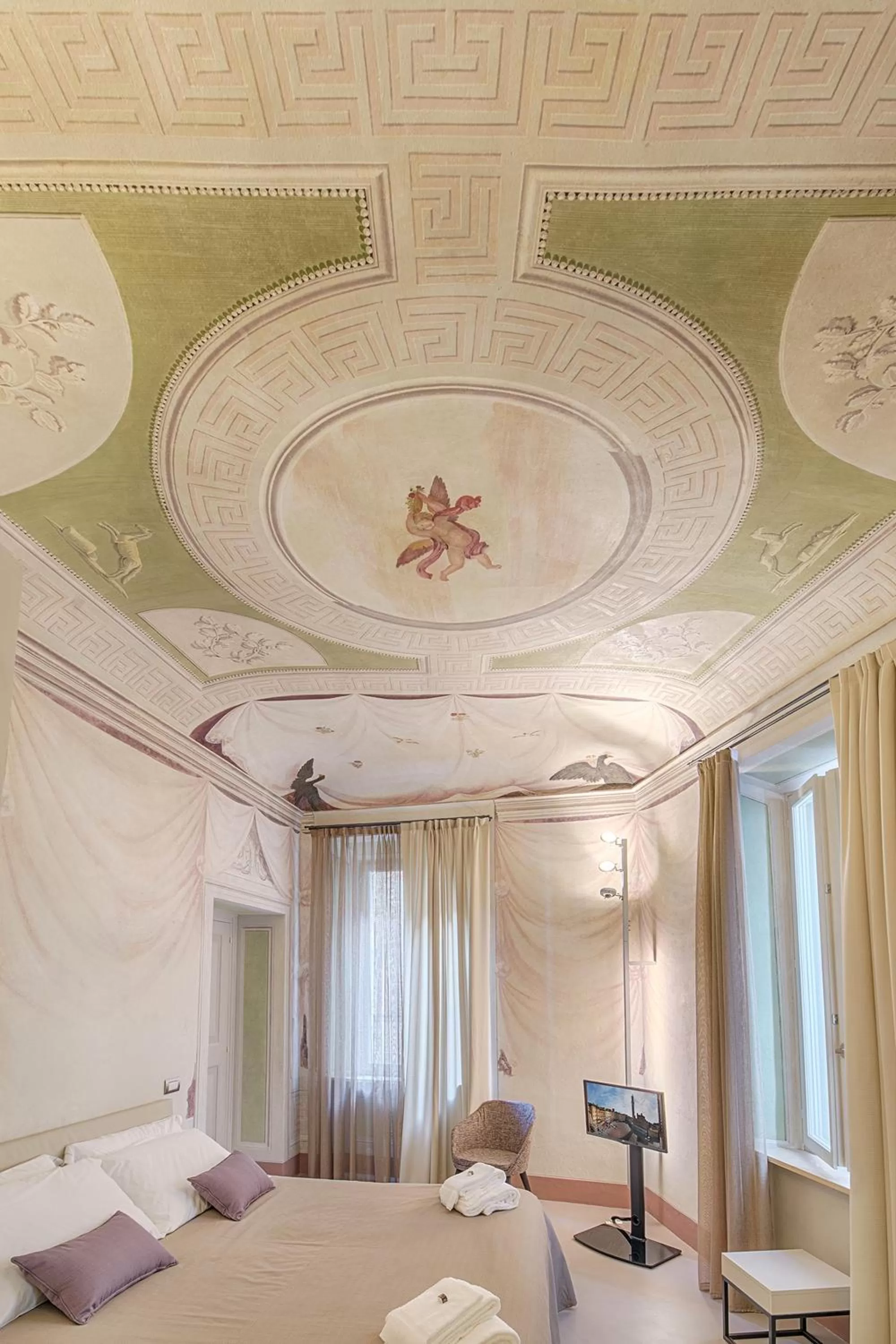 Photo of the whole room, Bed in Residenza d'Epoca Le Aquile