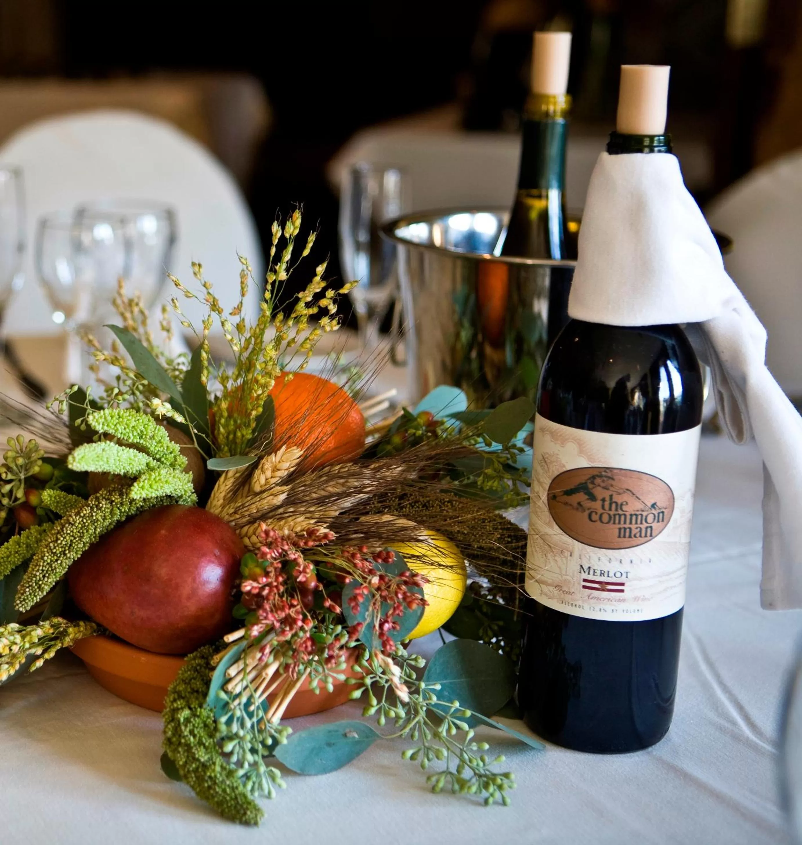 Restaurant/places to eat in The Common Man Inn, Spa & Lodge