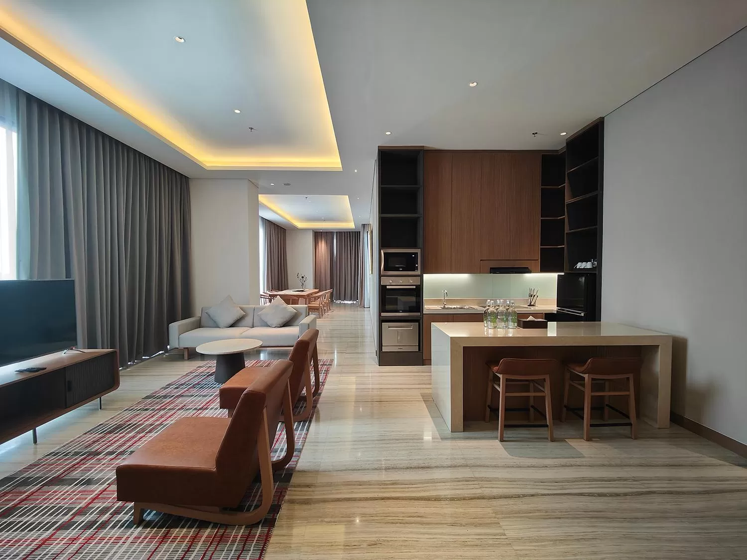 Ambassador Three-Bedroom in Ra Suites Simatupang