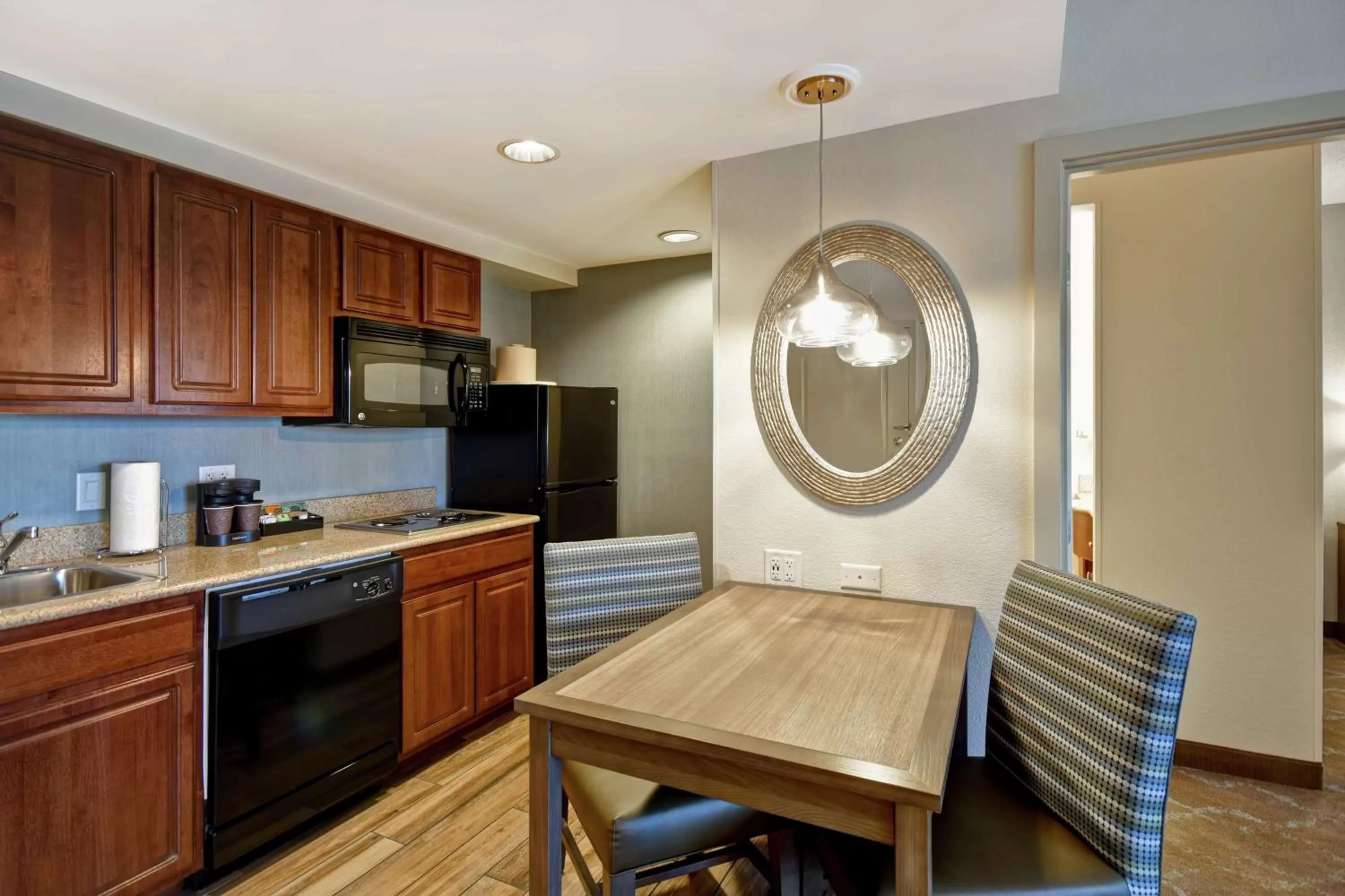 Kitchen or kitchenette in Homewood Suites by Hilton Dover