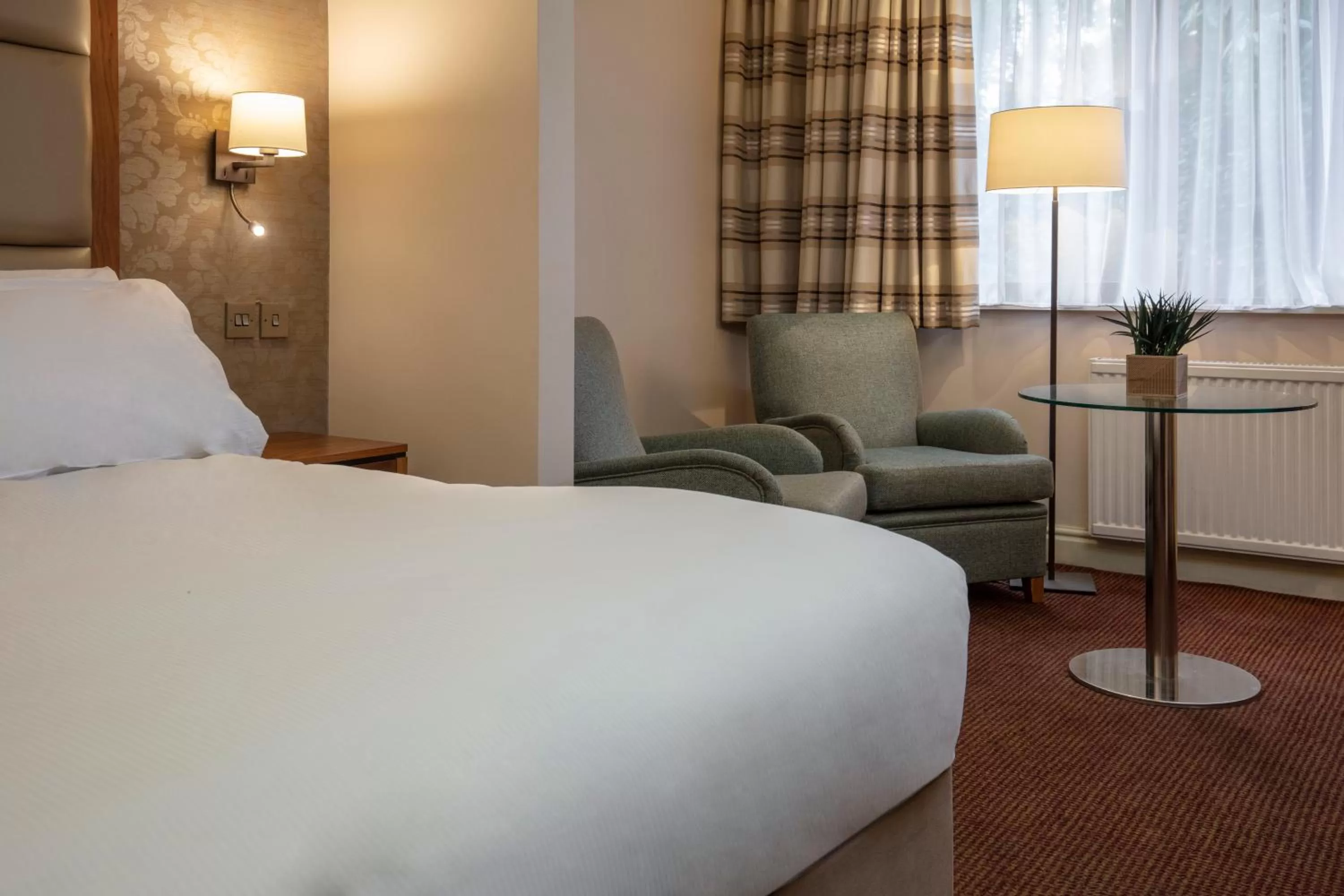 Bed in Stratford Manor Hotel