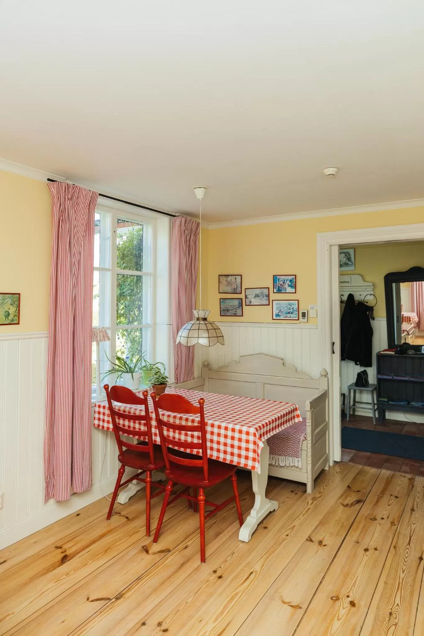 Property building in Bäcks Bed & Breakfast