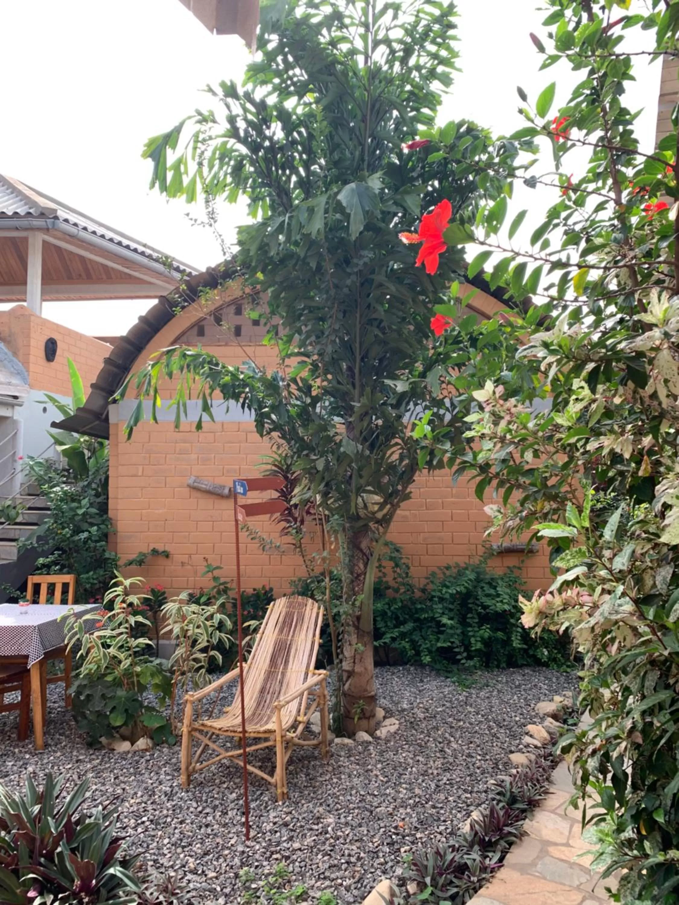 Garden in Hôtel Amédzépé