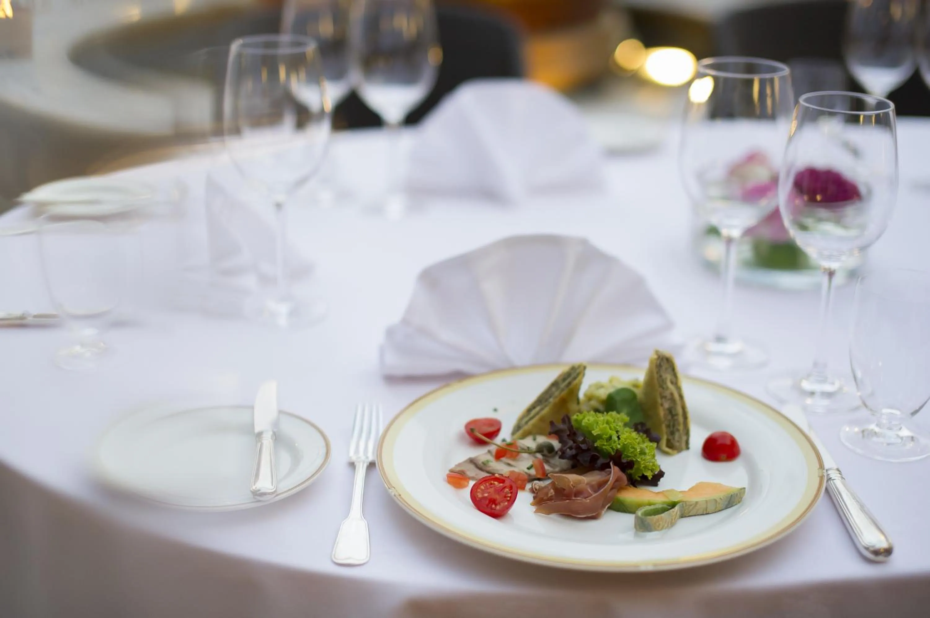 Restaurant/places to eat in Insel-Hotel Heilbronn