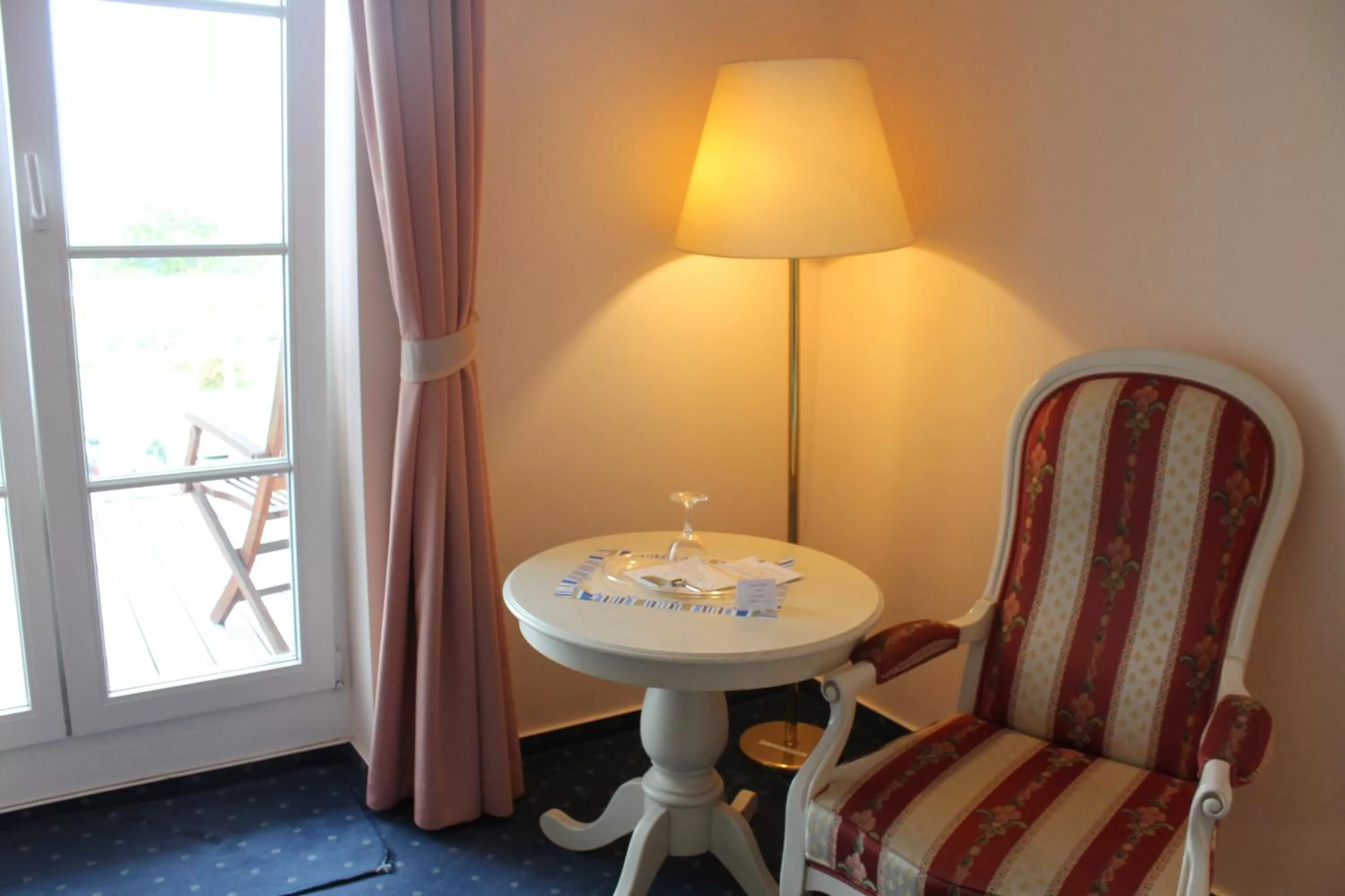 Seating Area in Hotel Bellevue Warnemünde