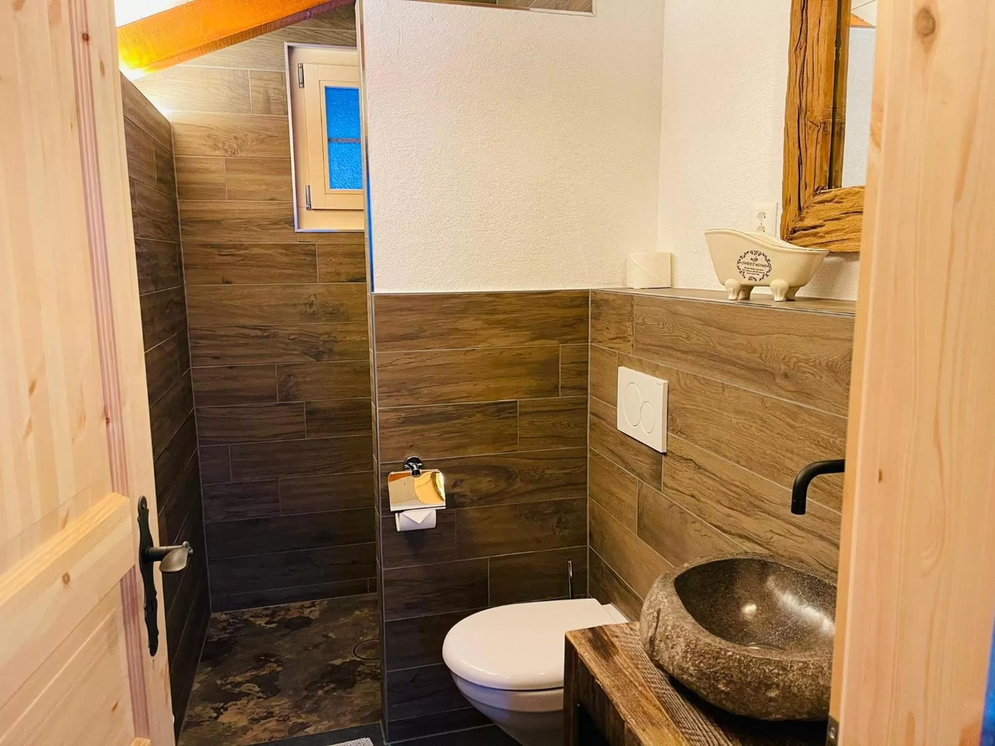 Bathroom in Hotel Jägerstübli Grindelwald