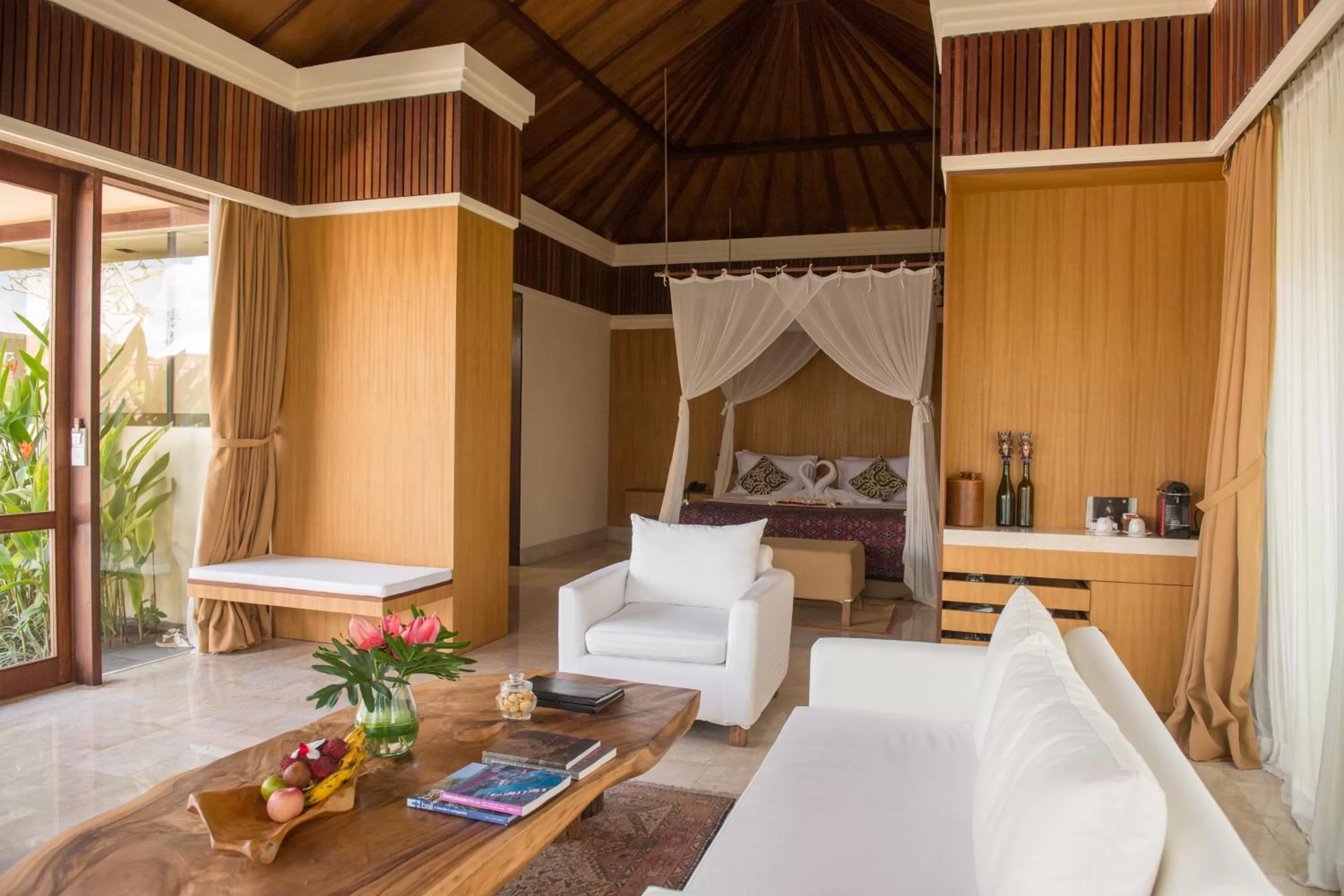 Living room in Komaneka at Rasa Sayang Ubud