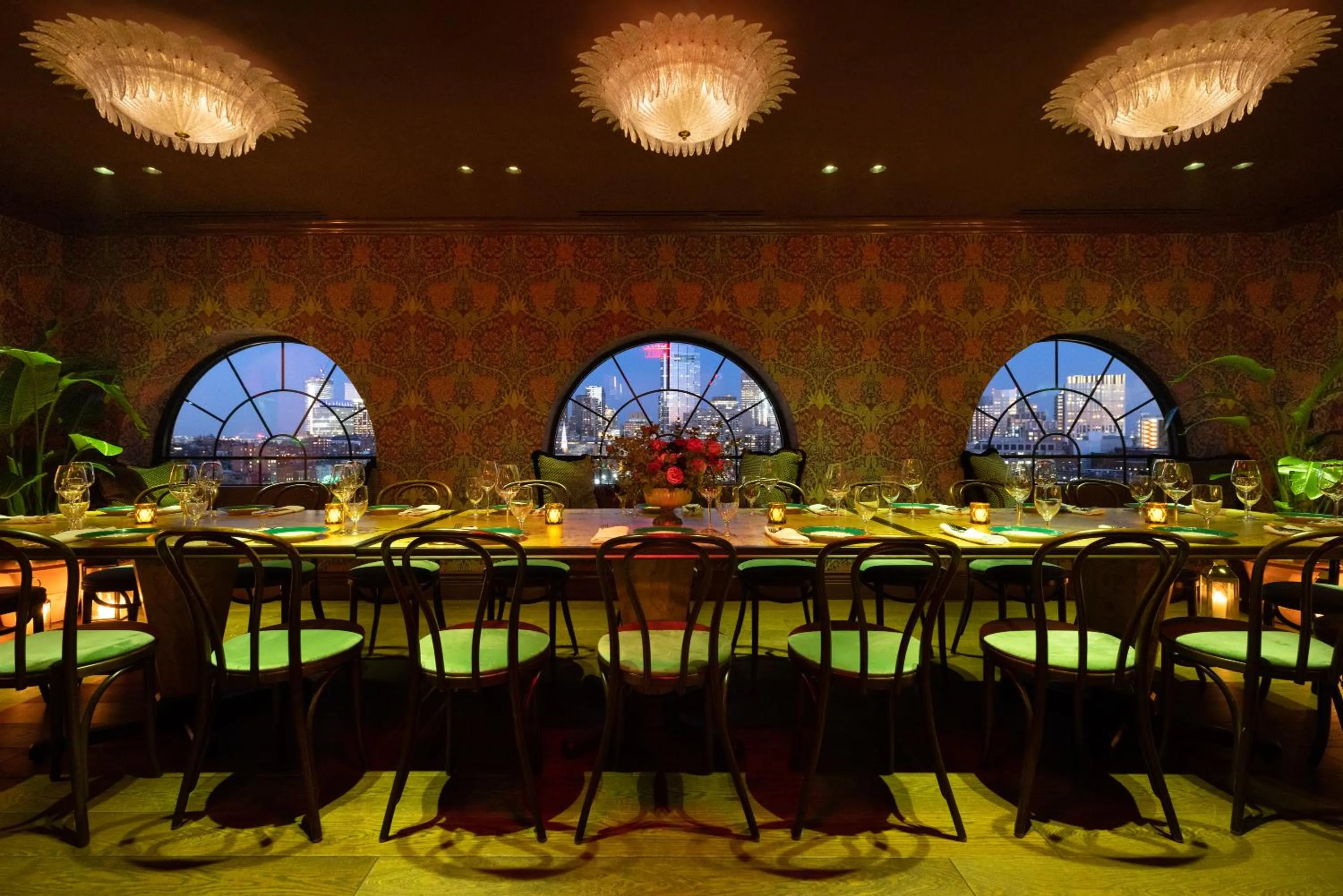 Restaurant/places to eat in The Newbury Boston